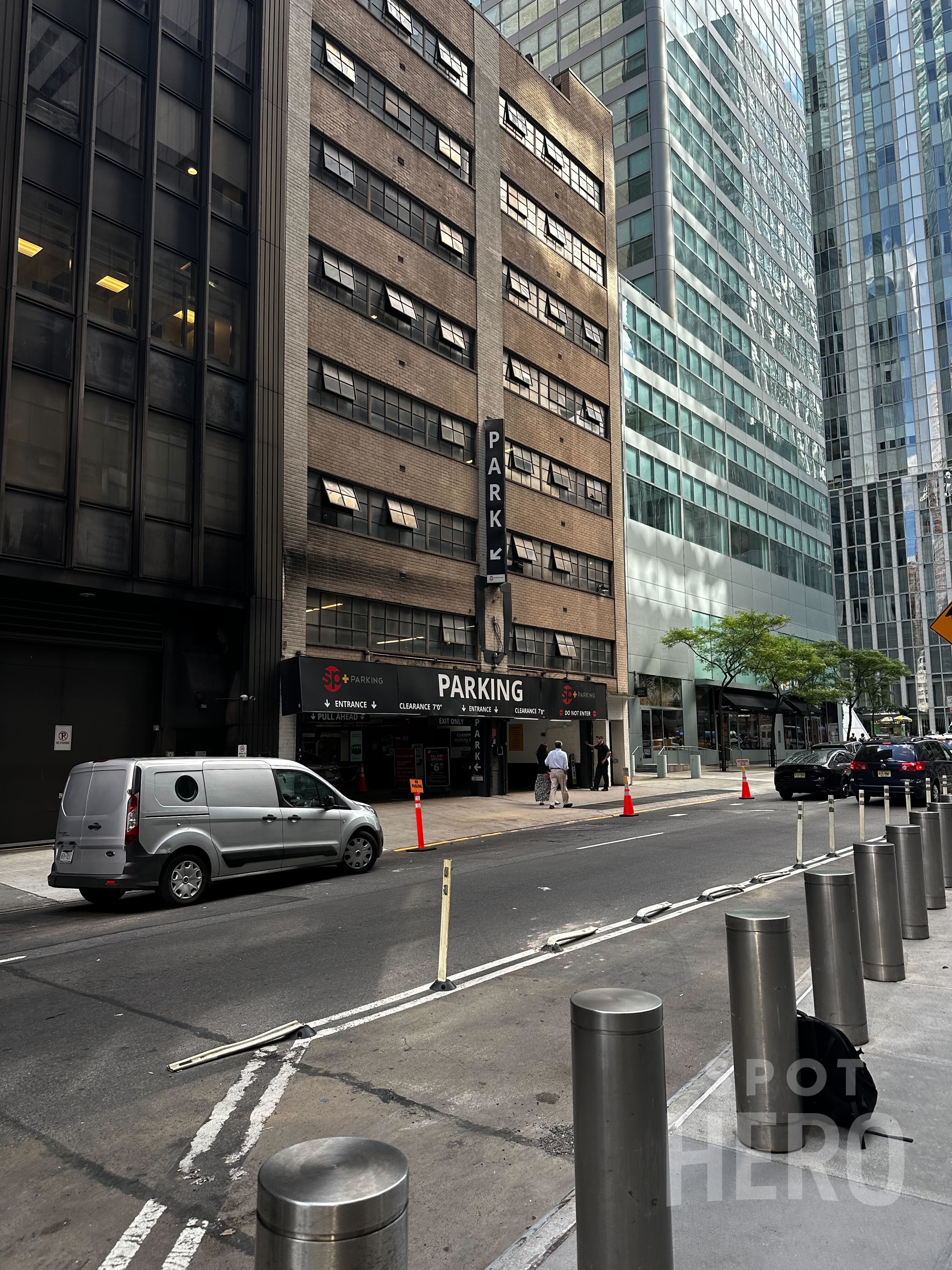 Photo of 154 E 53rd St. - Valet Garage