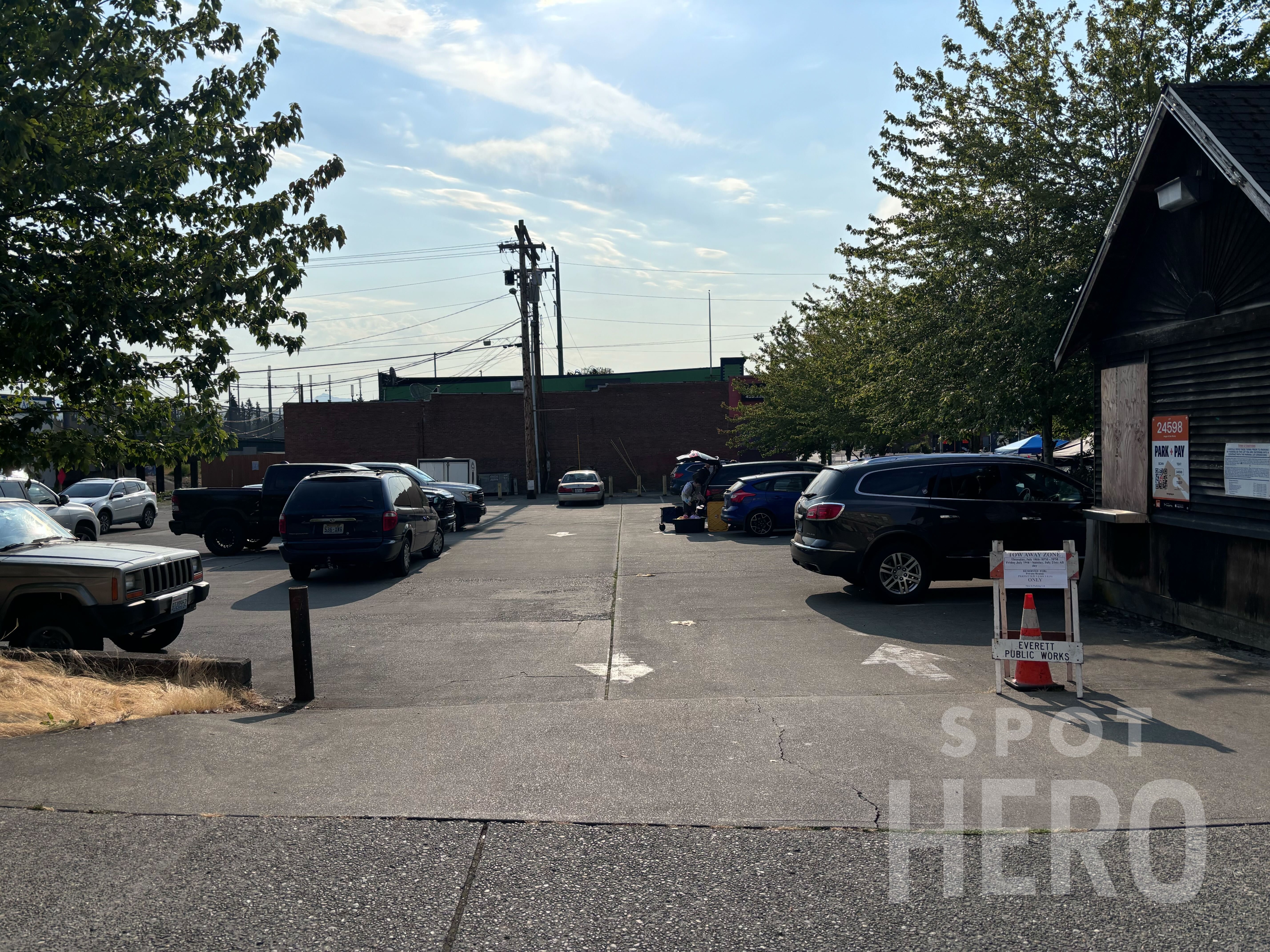 Photo of 2005 Hewitt Ave. - Angel of the Winds Arena Lot 598