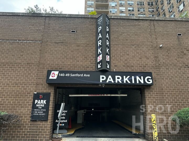Photo of 140-49 Sanford Ave. - (Flushing Plaza Garage)
