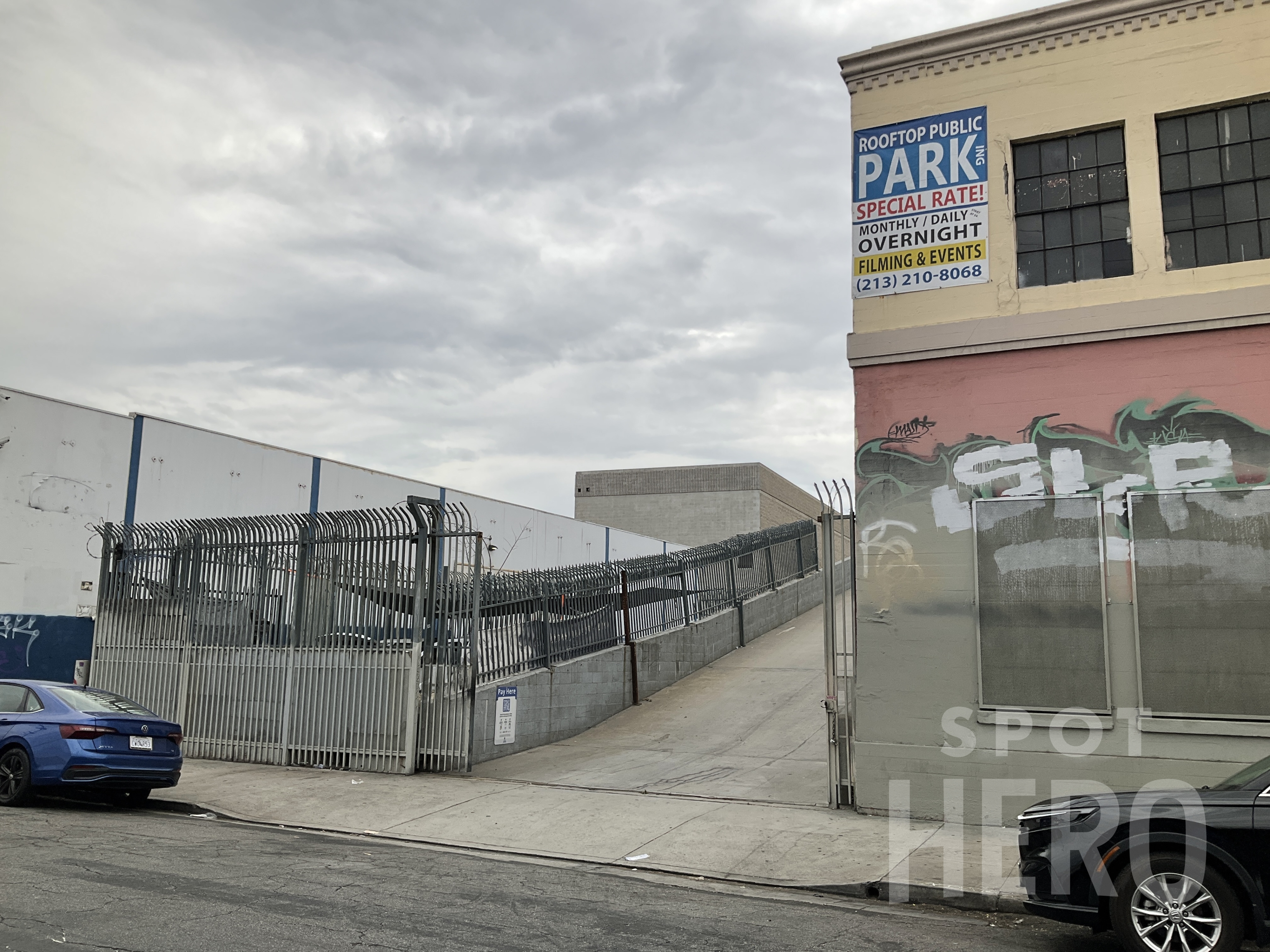 Photo of 924 E 10th St. (1050 Stanford Ave) - Lot