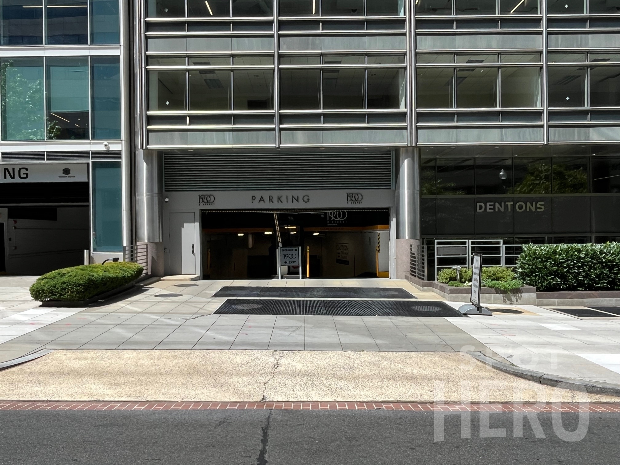 Photo of 1900 K St. NW - Garage