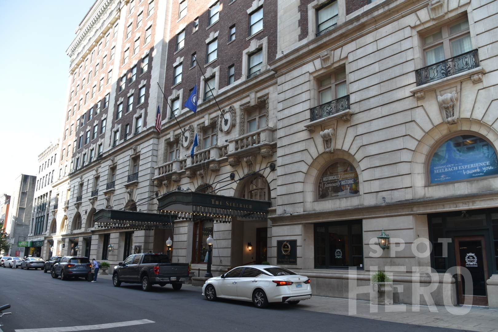 Photo of 500 S. 4th St. - The Seelbach Hilton Louisville - Valet Stand