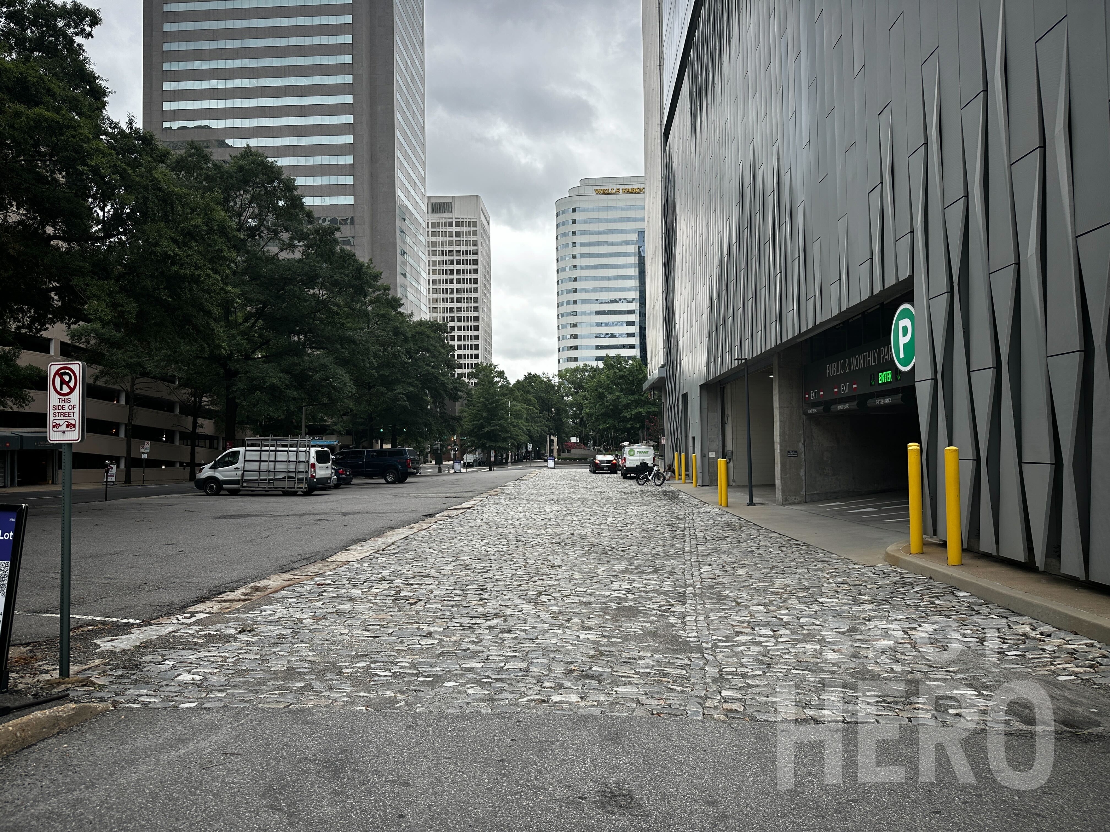 Photo of 801 E Cary St - Lot