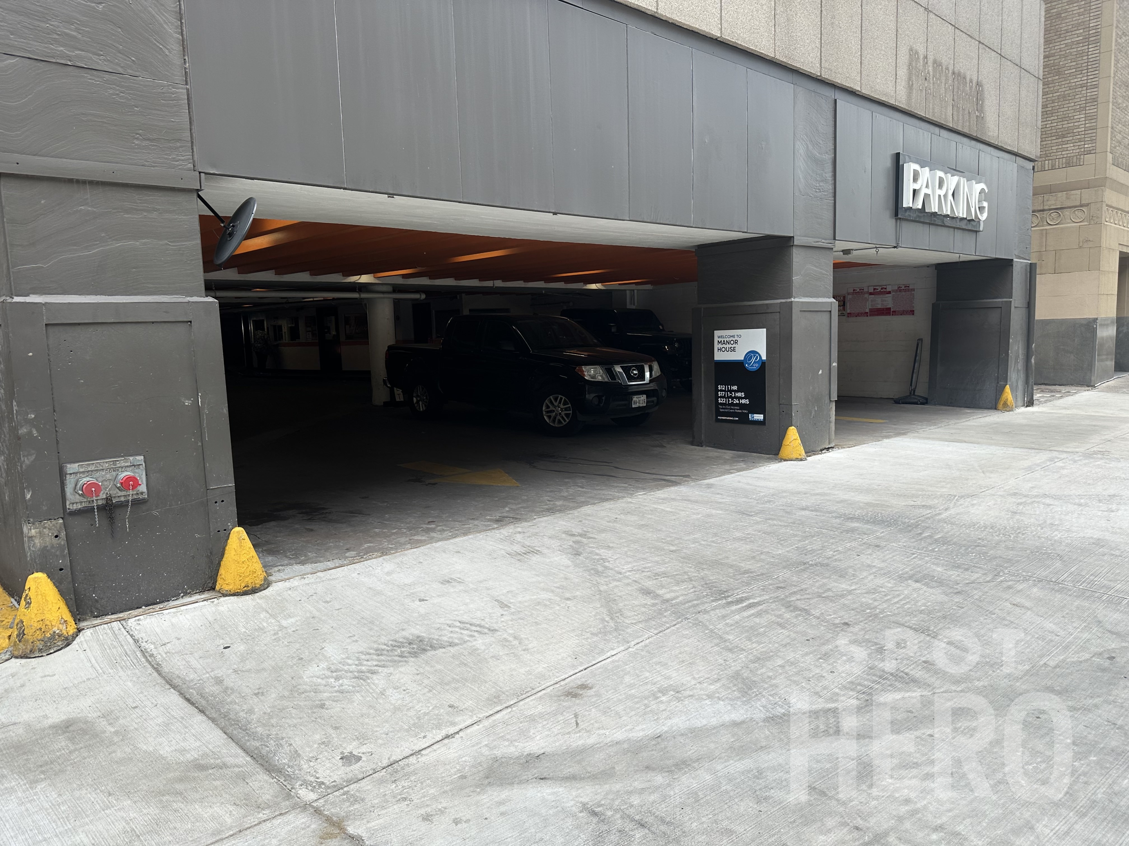 Photo of 1222 Commerce St. - Manor House Valet