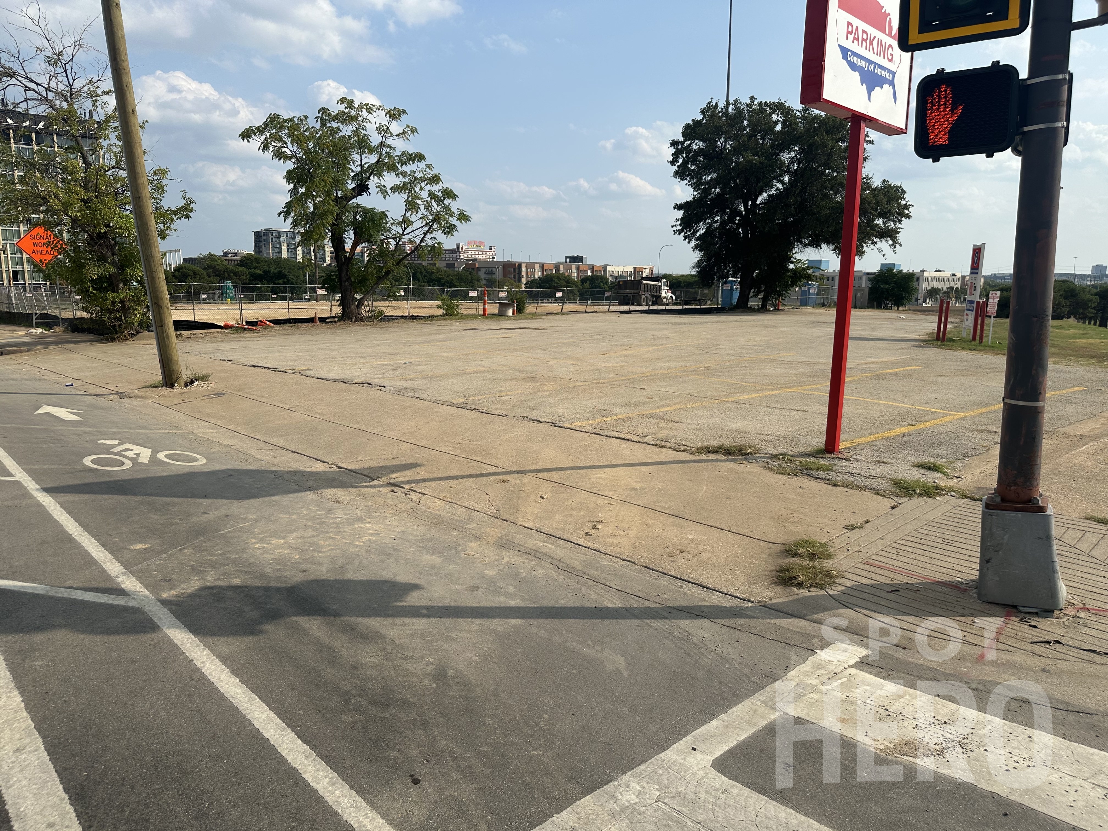 Photo of Lot 77 – 801 S Akard St. (811 S Akard St)