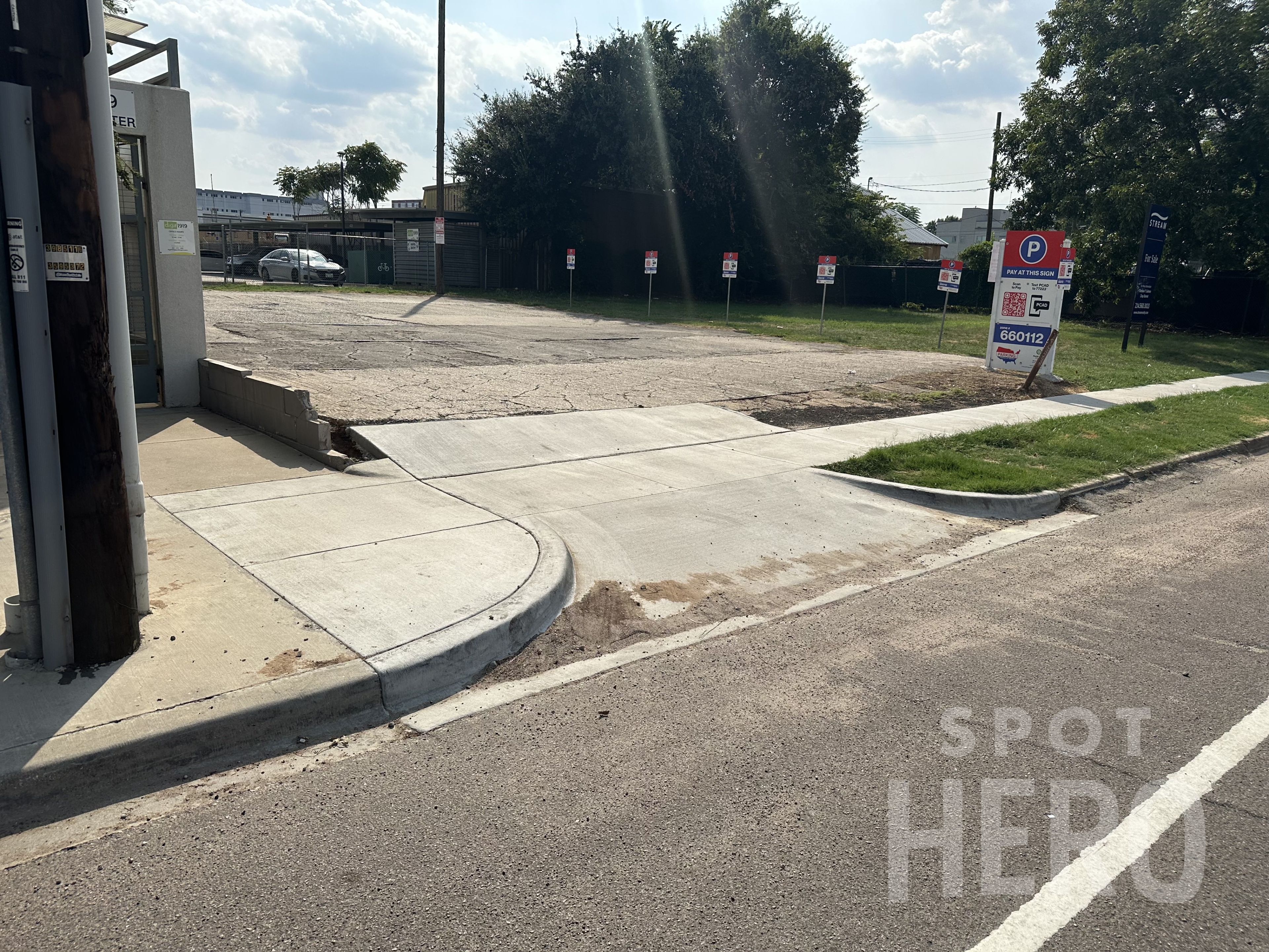 Photo of Lot 112 – 1813 S Akard St.