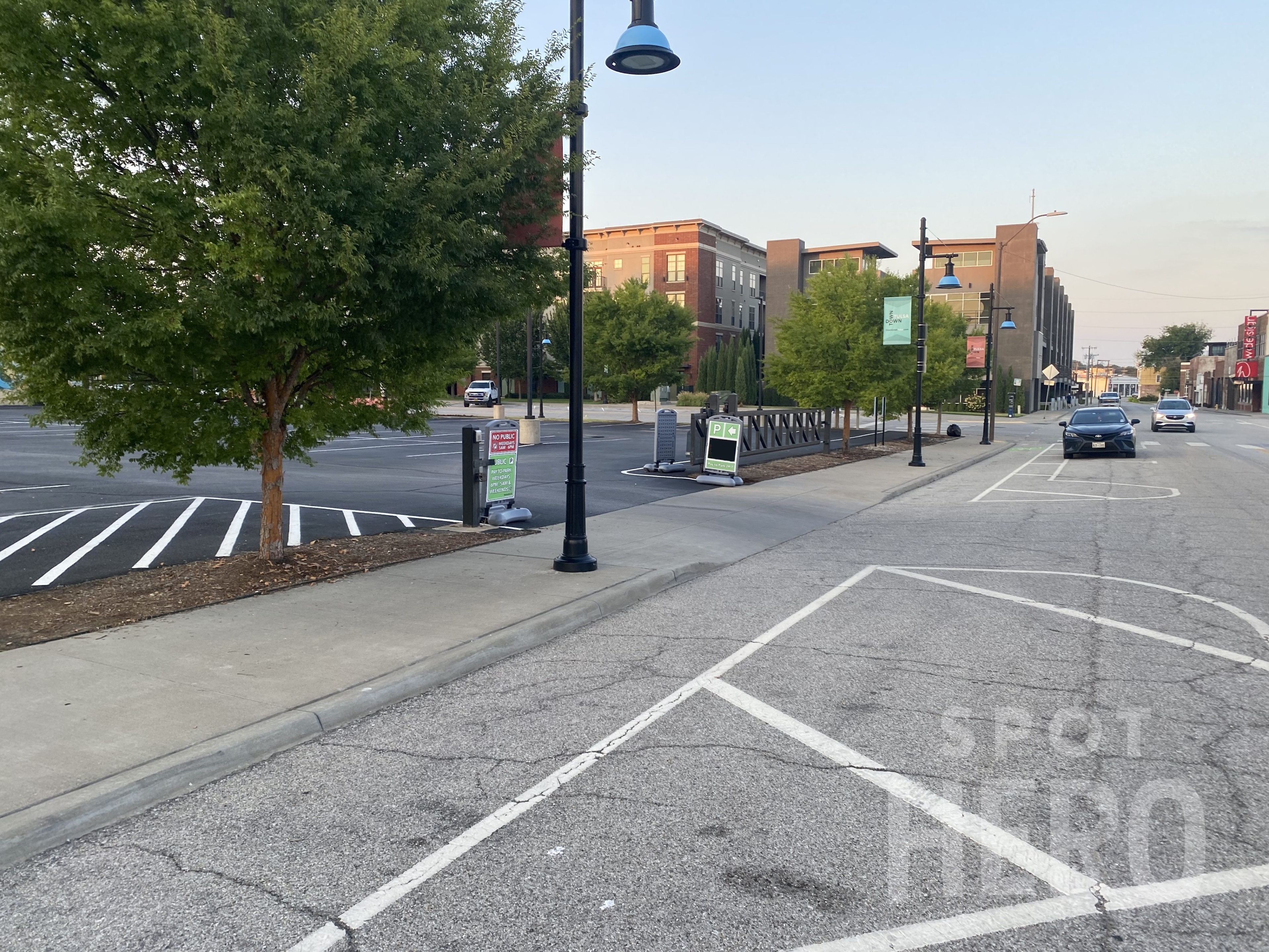 Photo of 519 E 3rd St. - Ross Lot