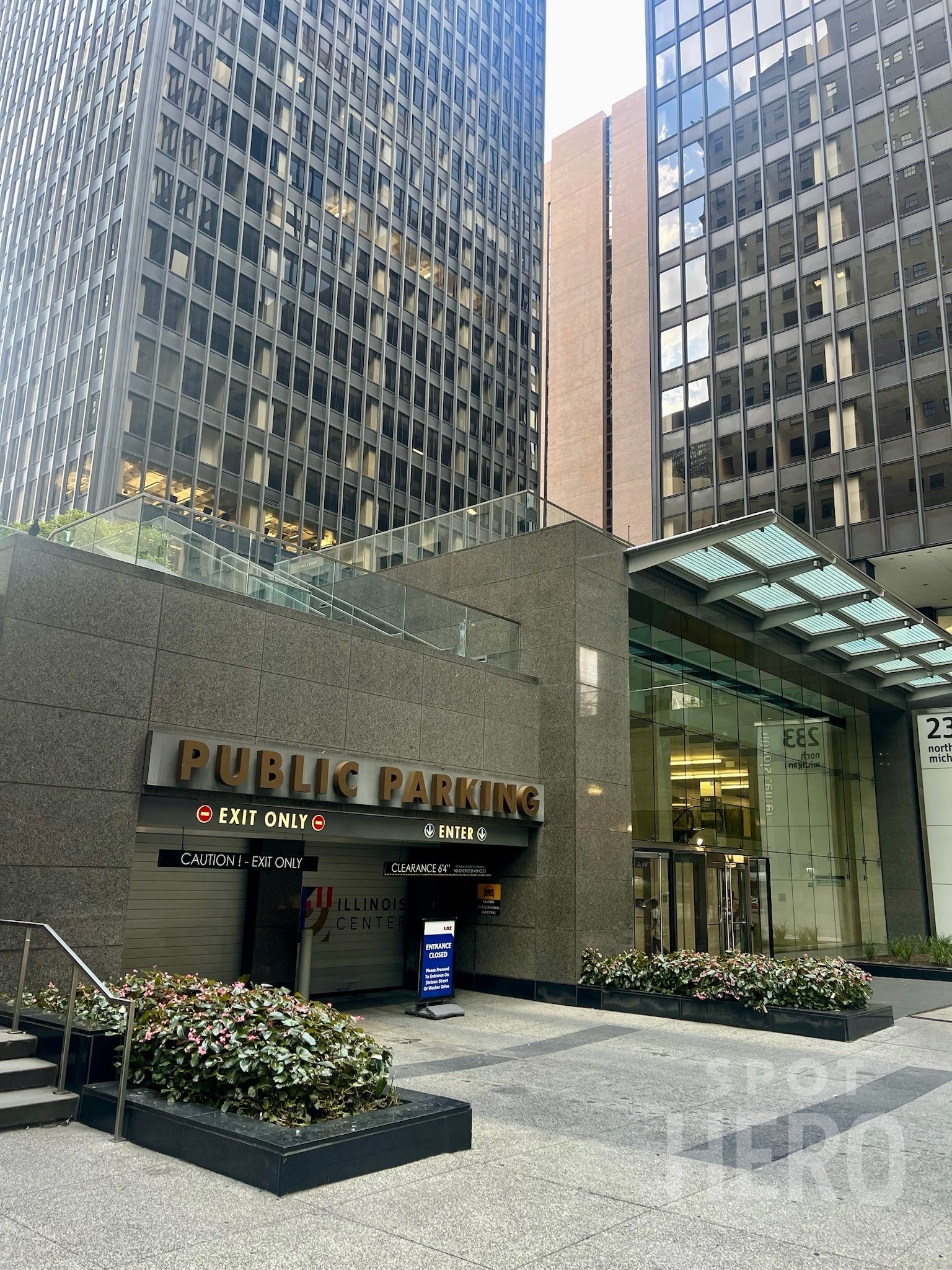 Photo of 306 E South Water St. (111 E Wacker Dr.) - Garage