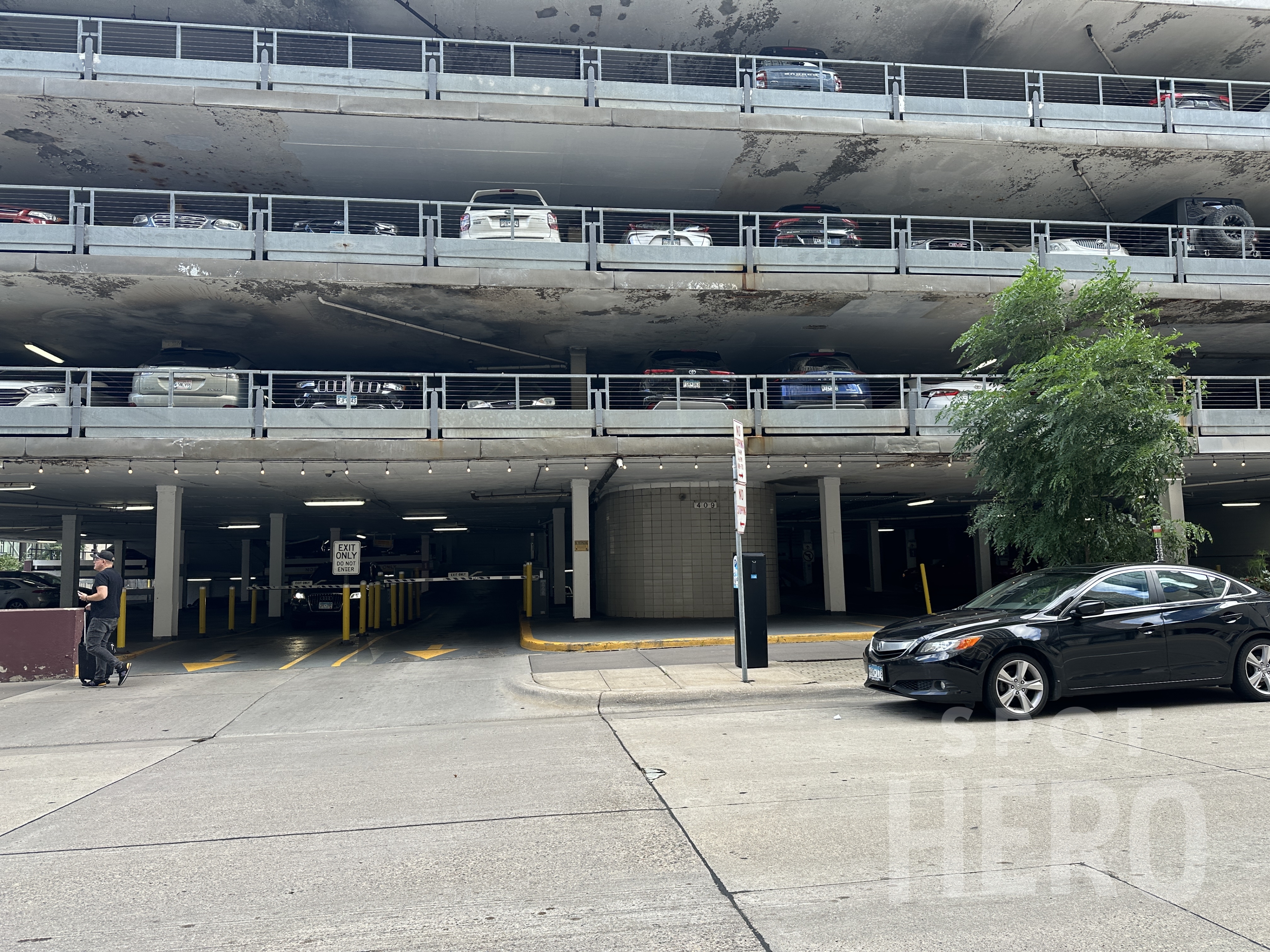Photo of 144 South 5th St. - MN2062 Canadian Pacific Plaza Garage