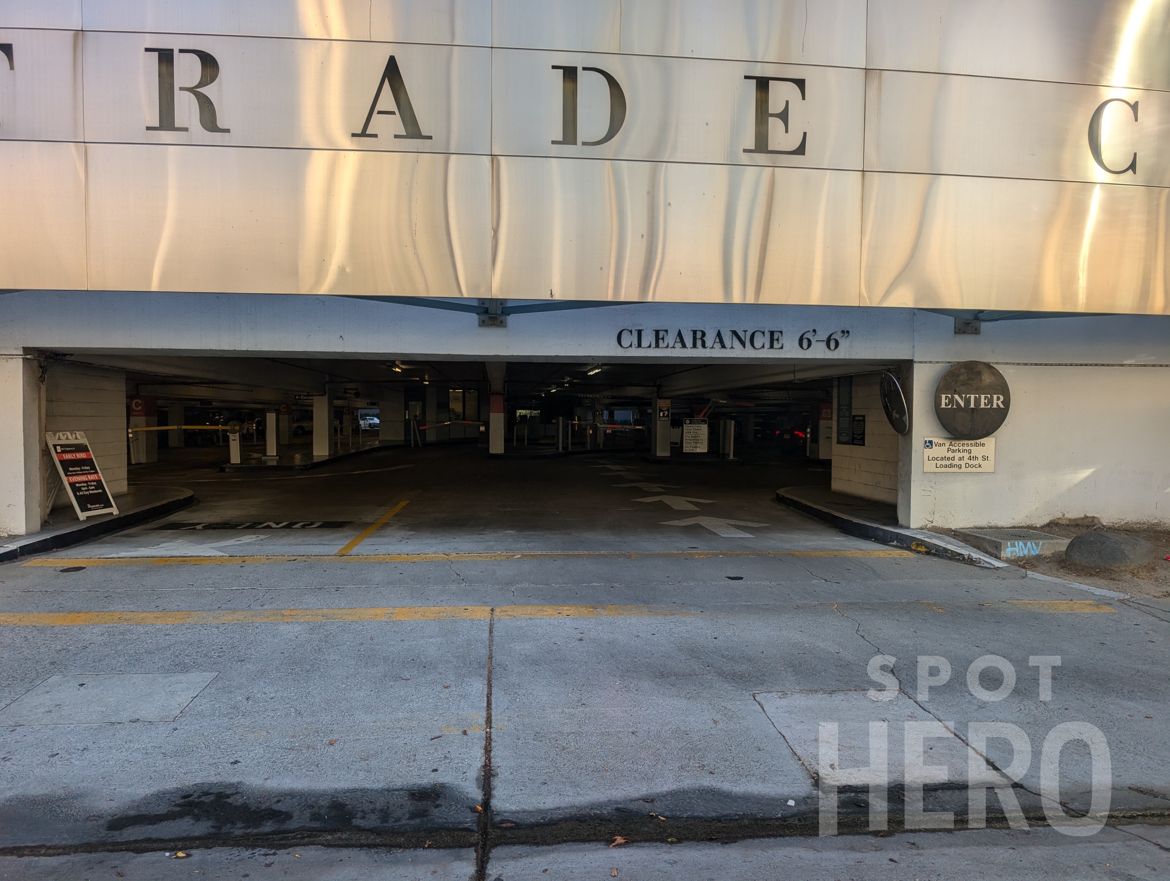 Photo of 350 S Figueroa St. - World Trade Center Garage