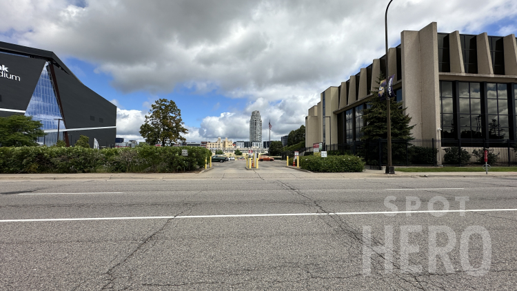 Photo of 1114 S 6th St. (511 11th Ave. S) - Front Lot