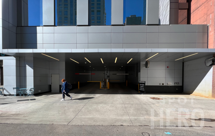 Photo of 1401 Lawrence St. - Garage