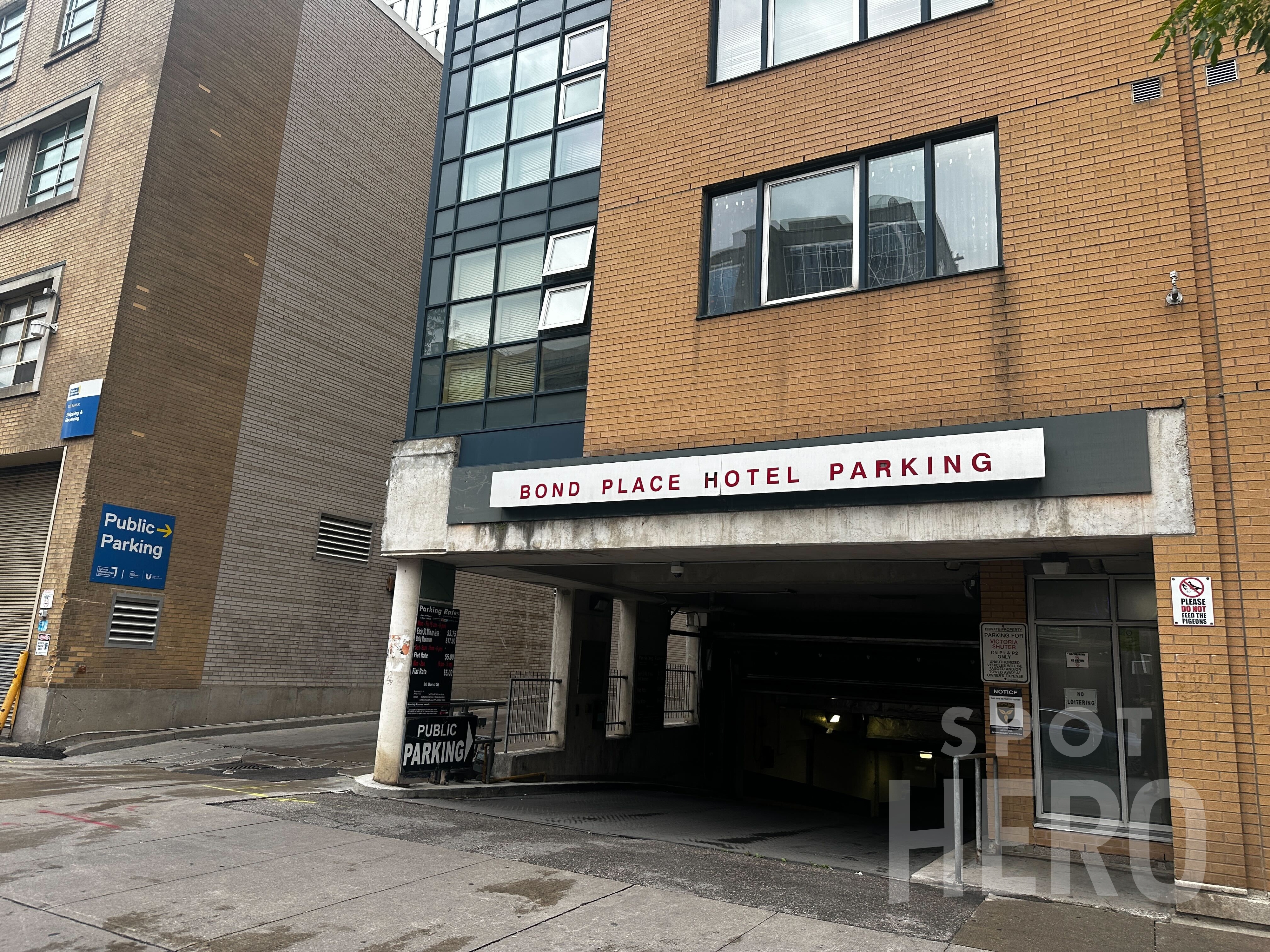 Photo of 91 Bond St (80 Dundas St E) - Garage