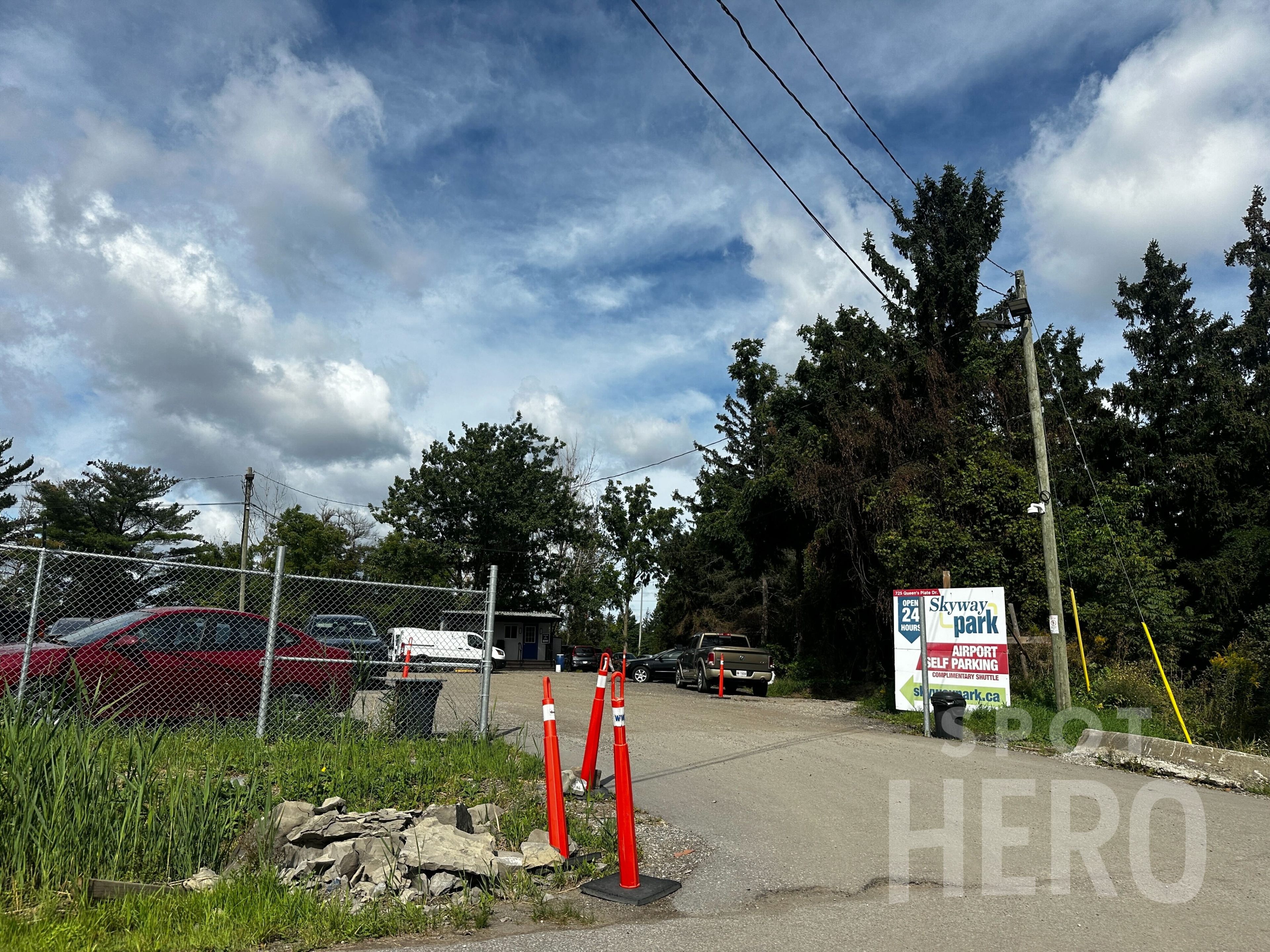 Photo of Skyway Park North - Uncovered Self Park