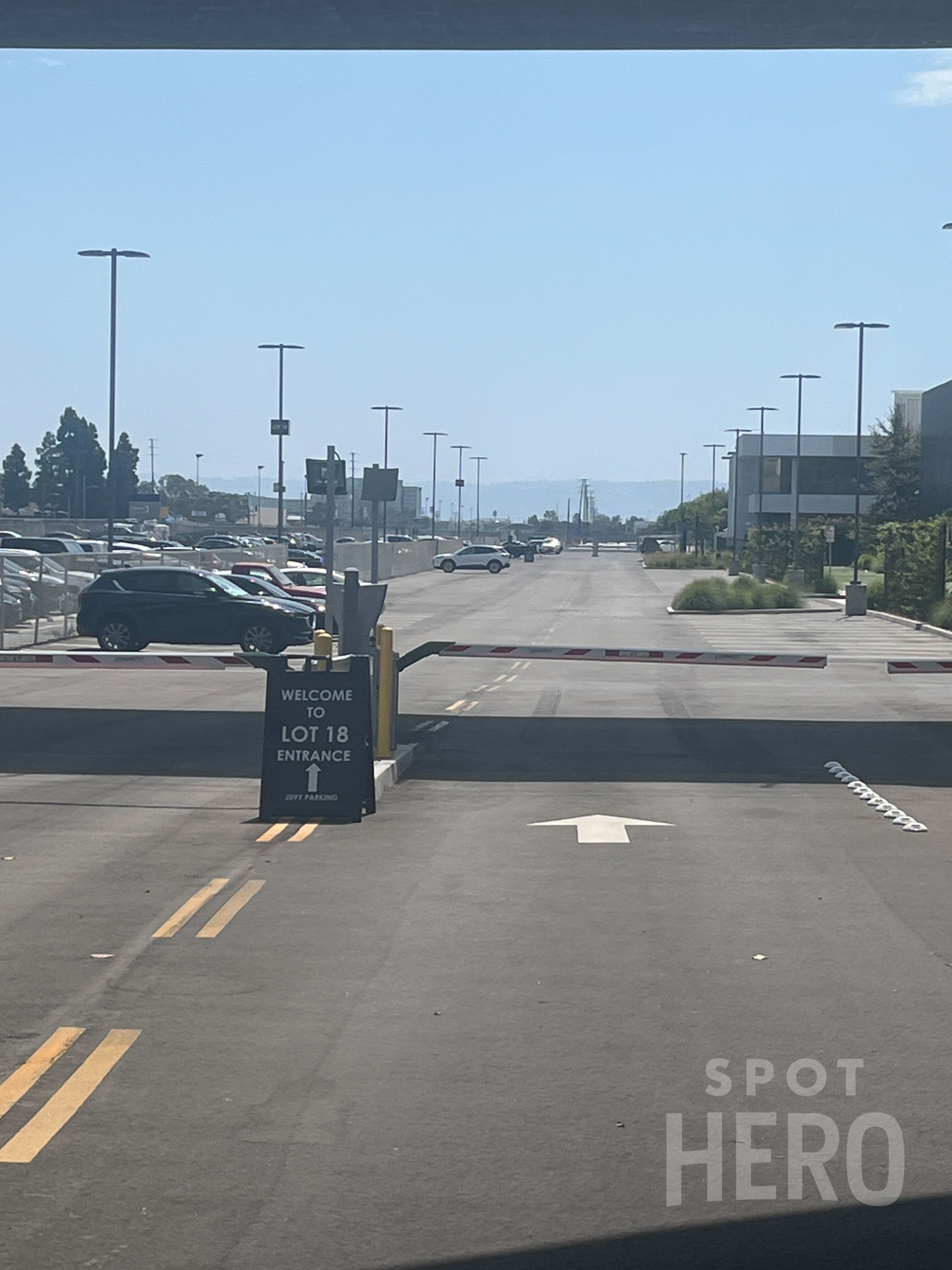 Photo of Lot 18 - Uncovered Self Park