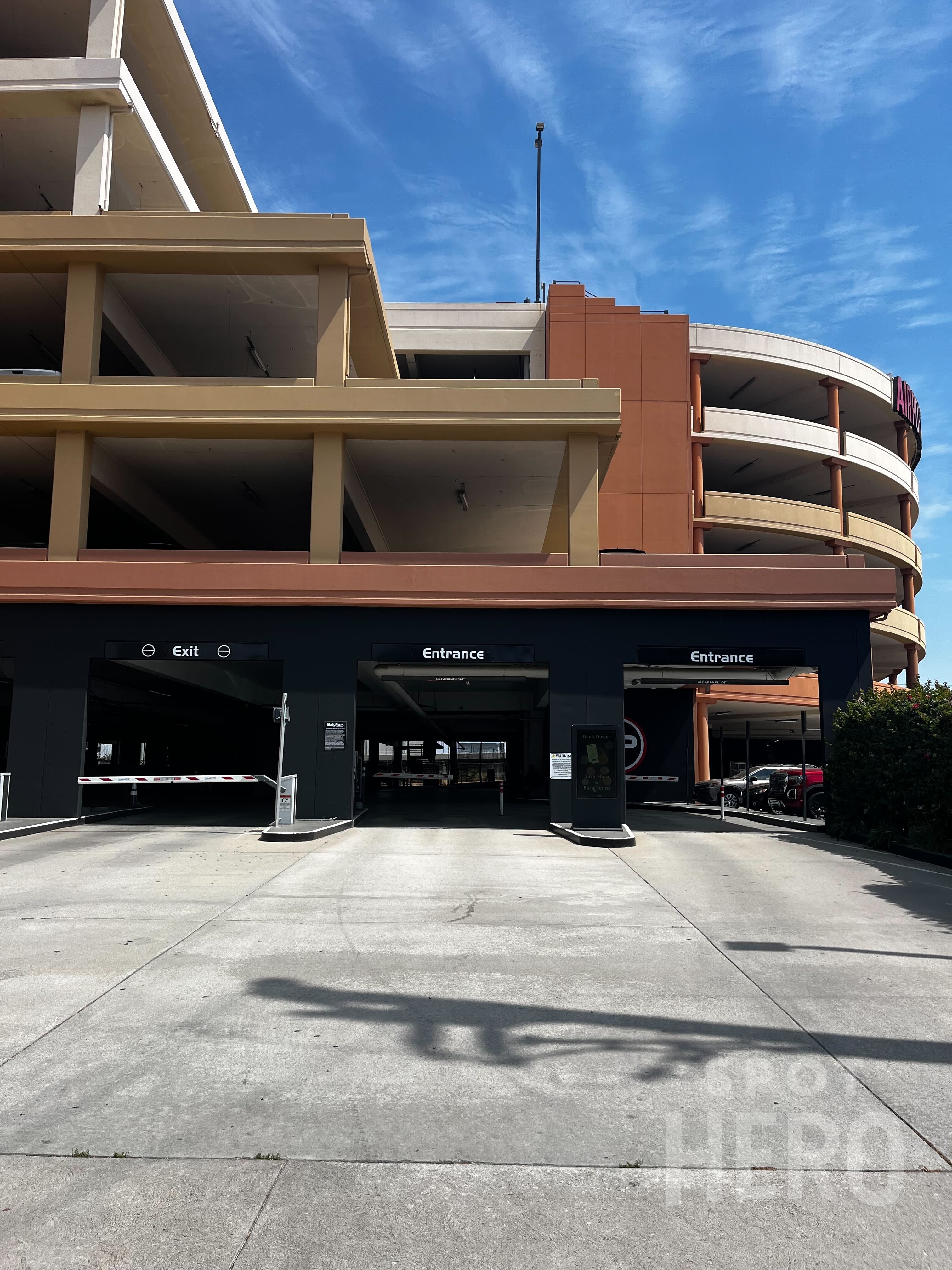 Photo of WallyPark LAX Premier - Covered Self Park