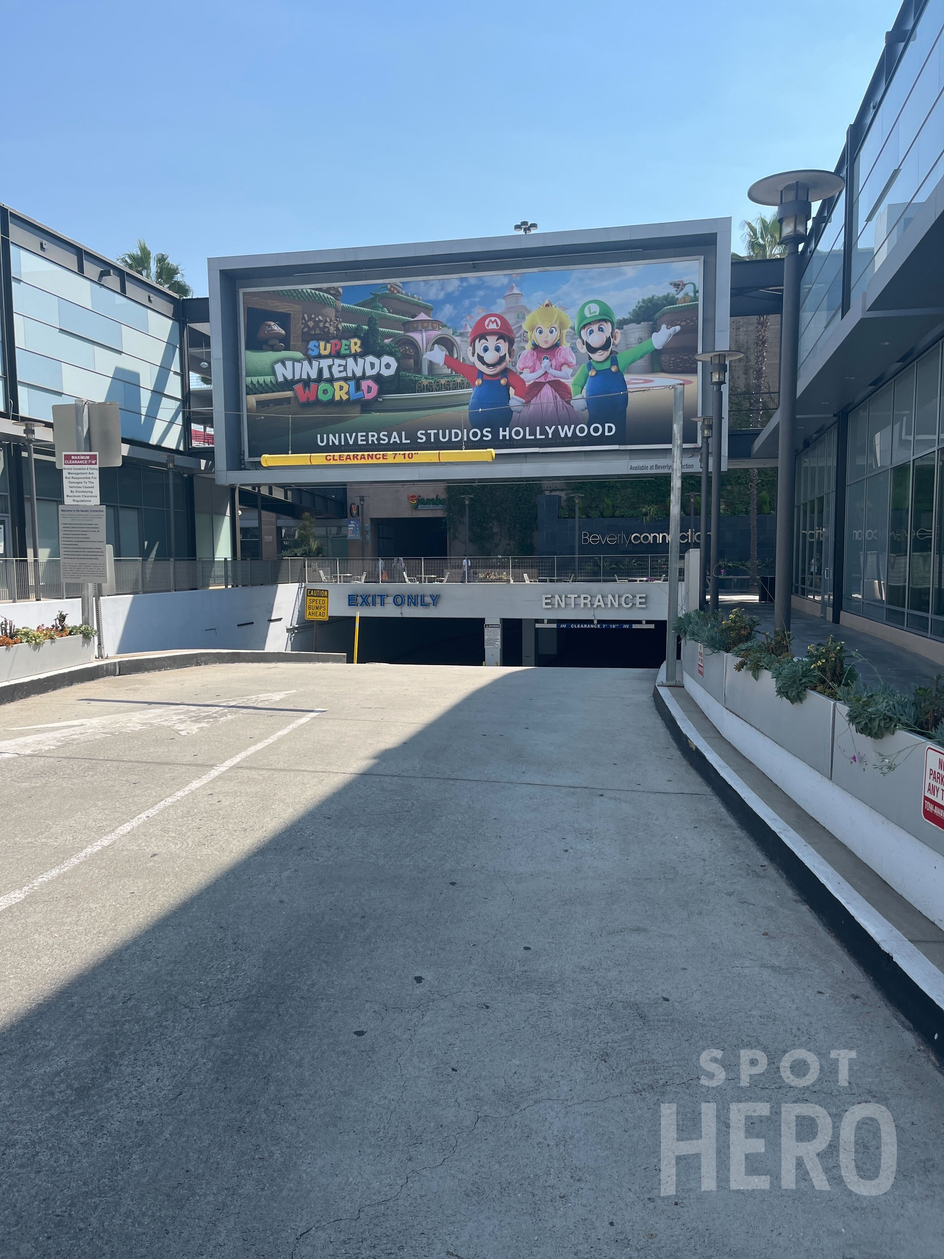 Photo of 100 N La Cienega Blvd. - Garage