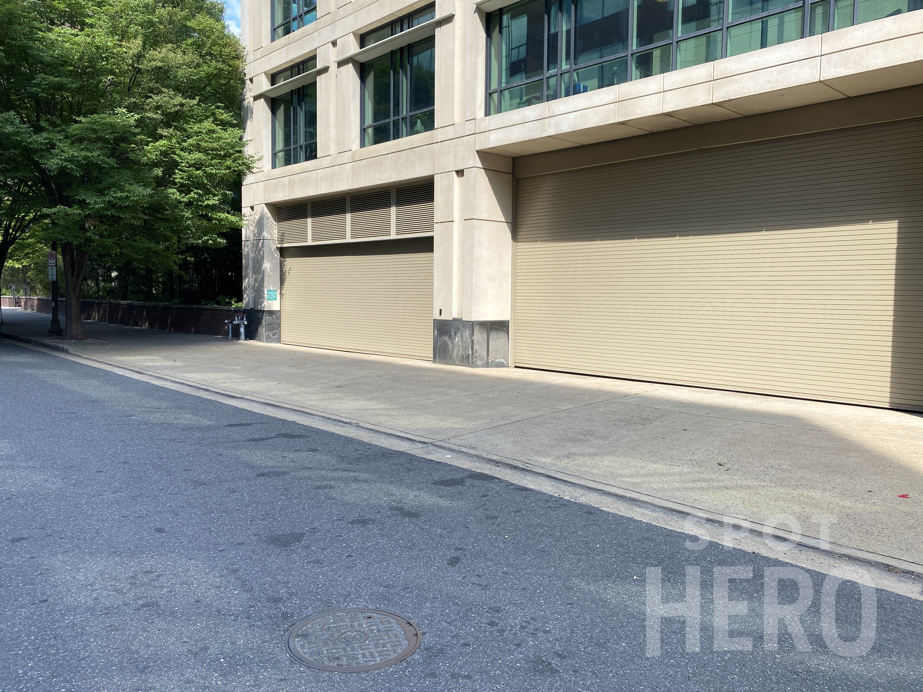 Photo of 4245 N Fairfax Dr. - Nature Conservatory Garage (Lot 499)