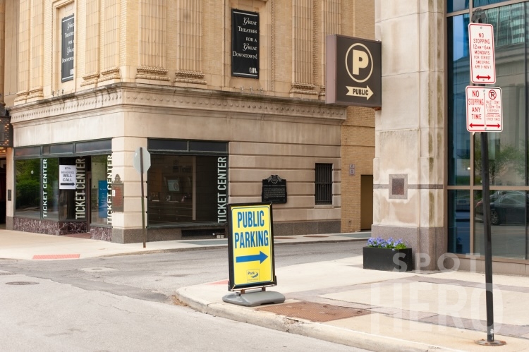 Photo of 21 E State St. (Fifth Third)