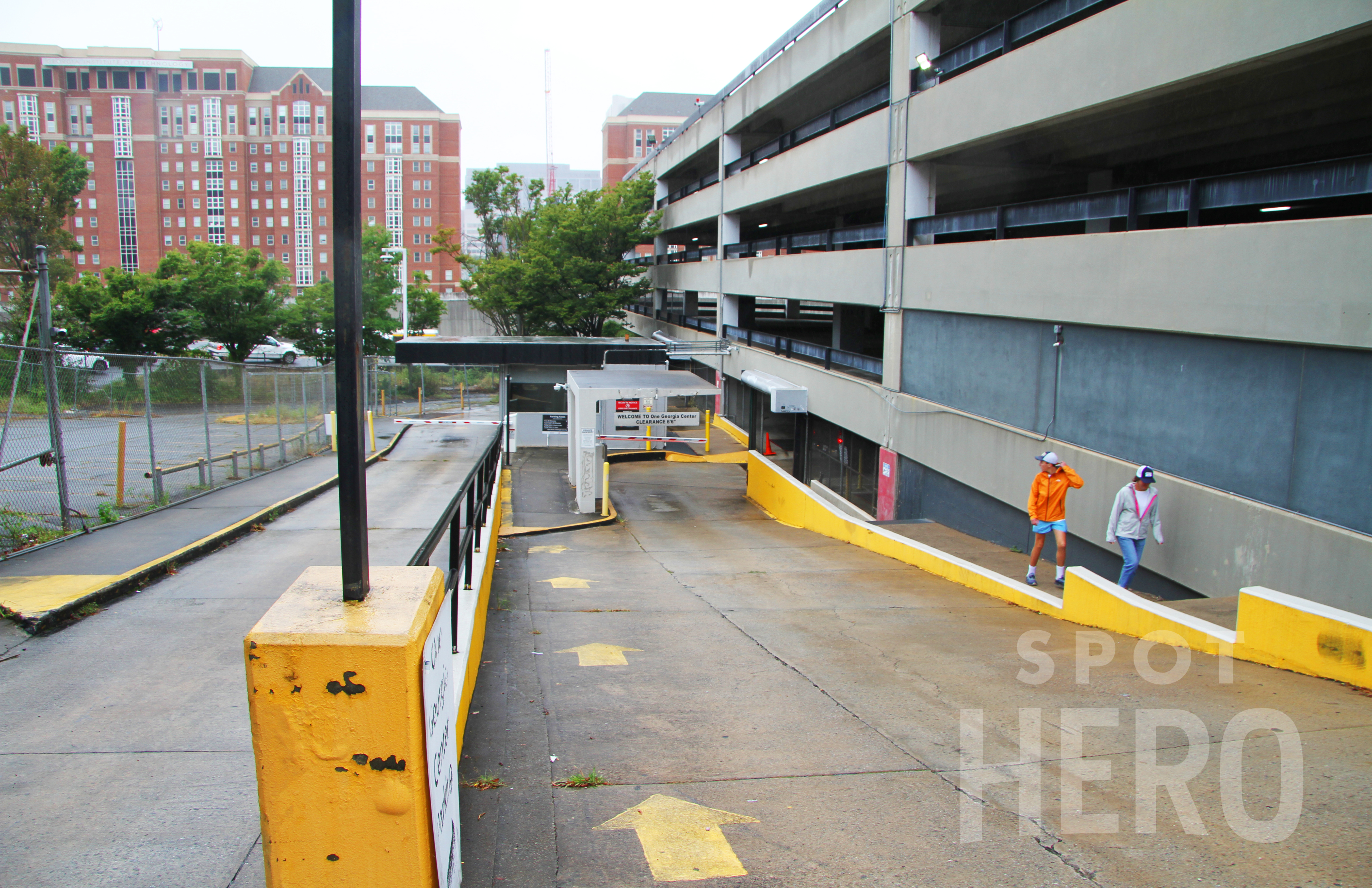 Photo of 570 Spring St. NW - Garage