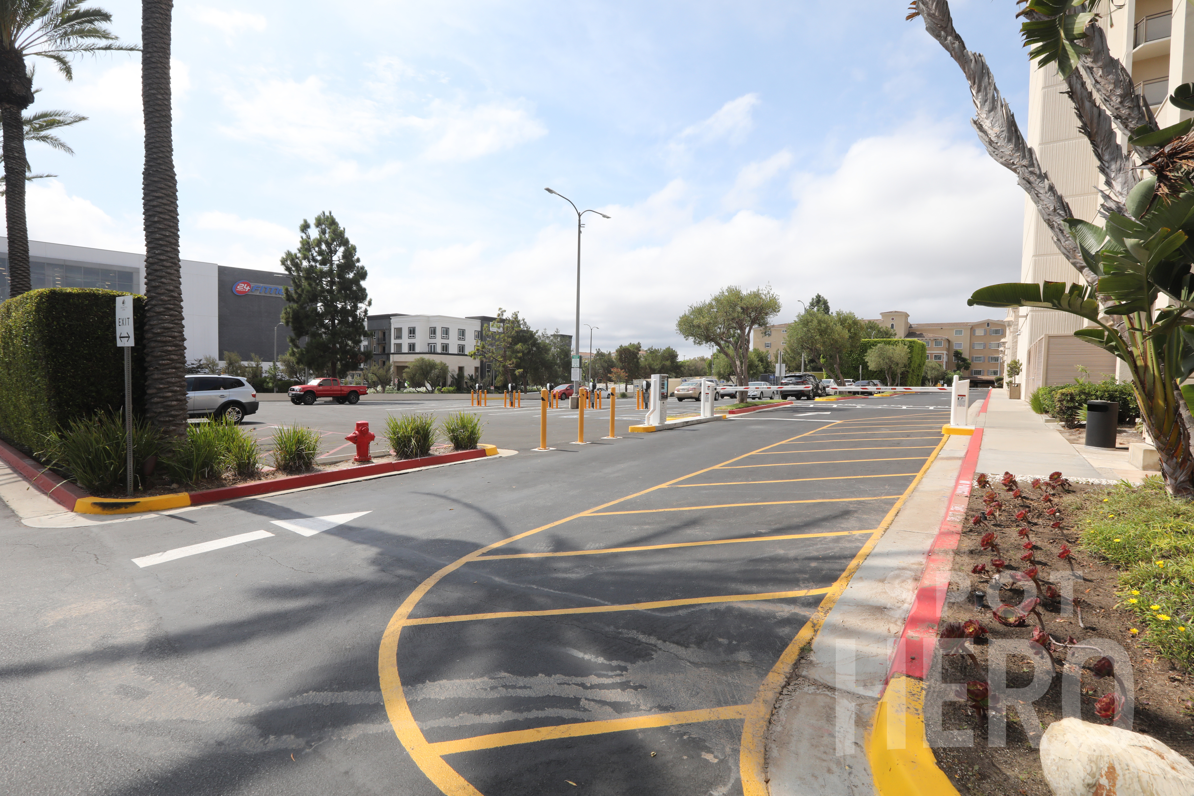 Photo of 21333 Hawthorne Blvd. - DoubleTree by Hilton Torrance - Lot