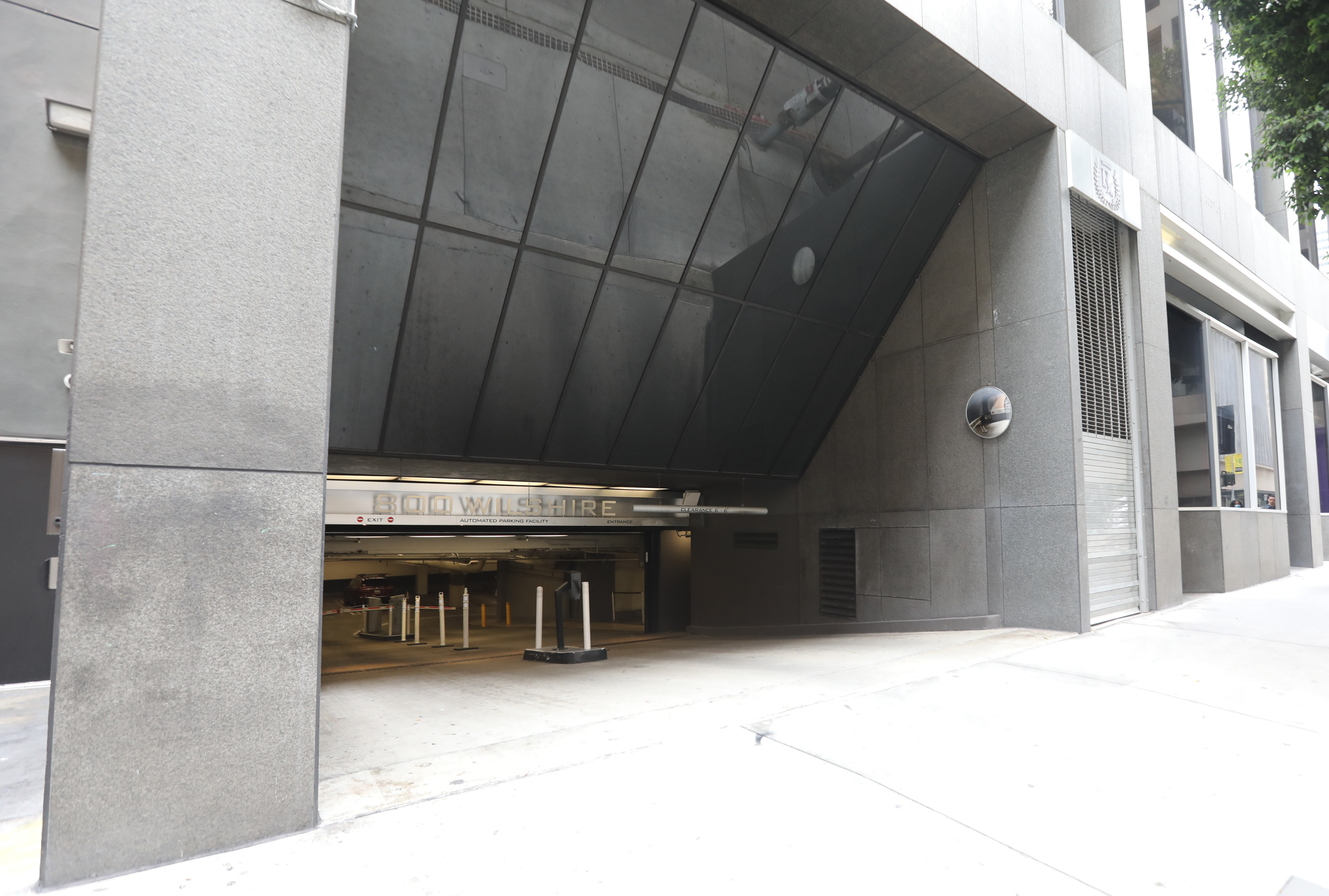 Photo of 645 Flower St. (800 Wilshire Blvd.) - Garage
