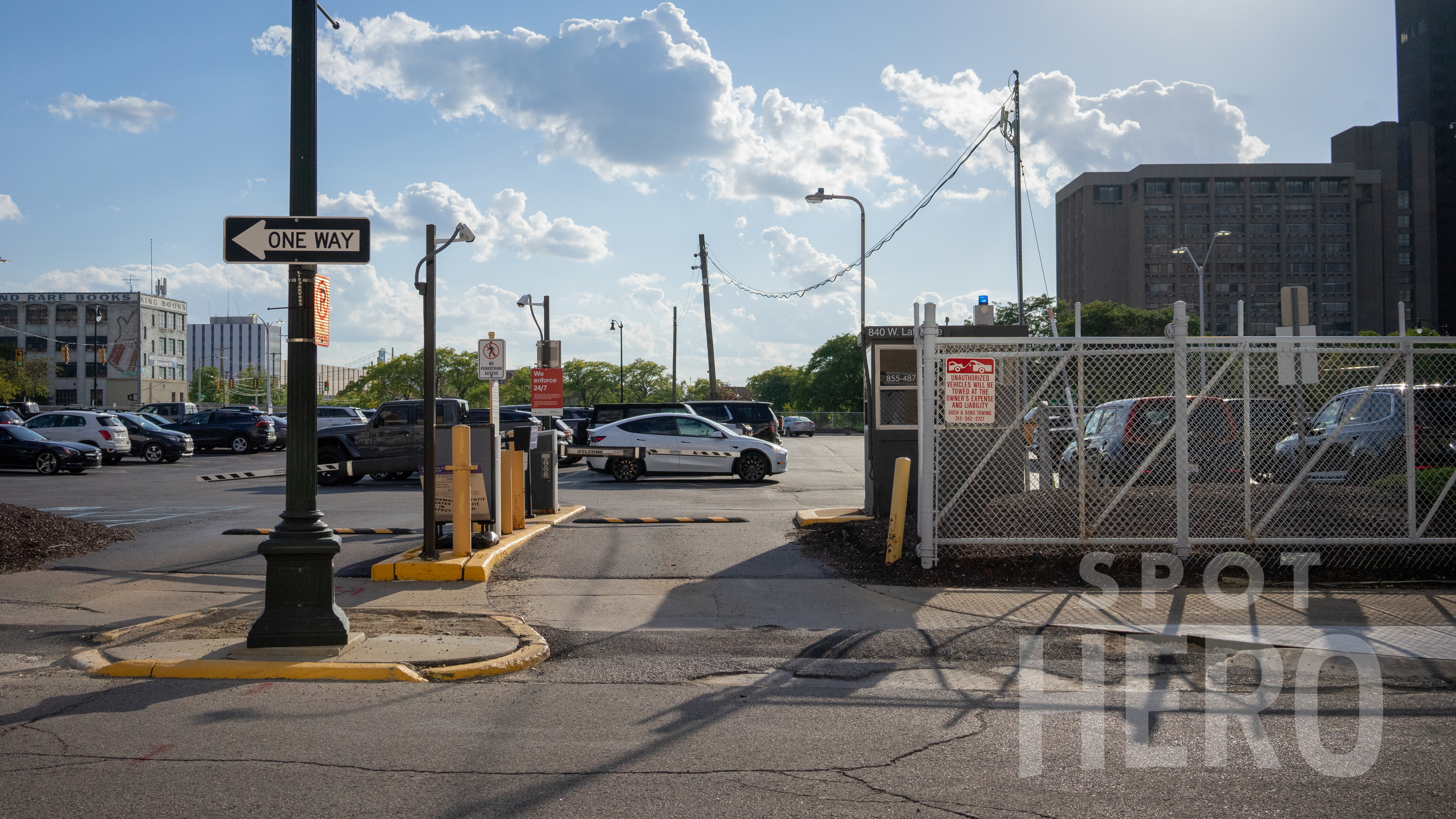 Photo of 1111 3rd Ave. (840 W Lafayette Blvd)  - Albert Lot
