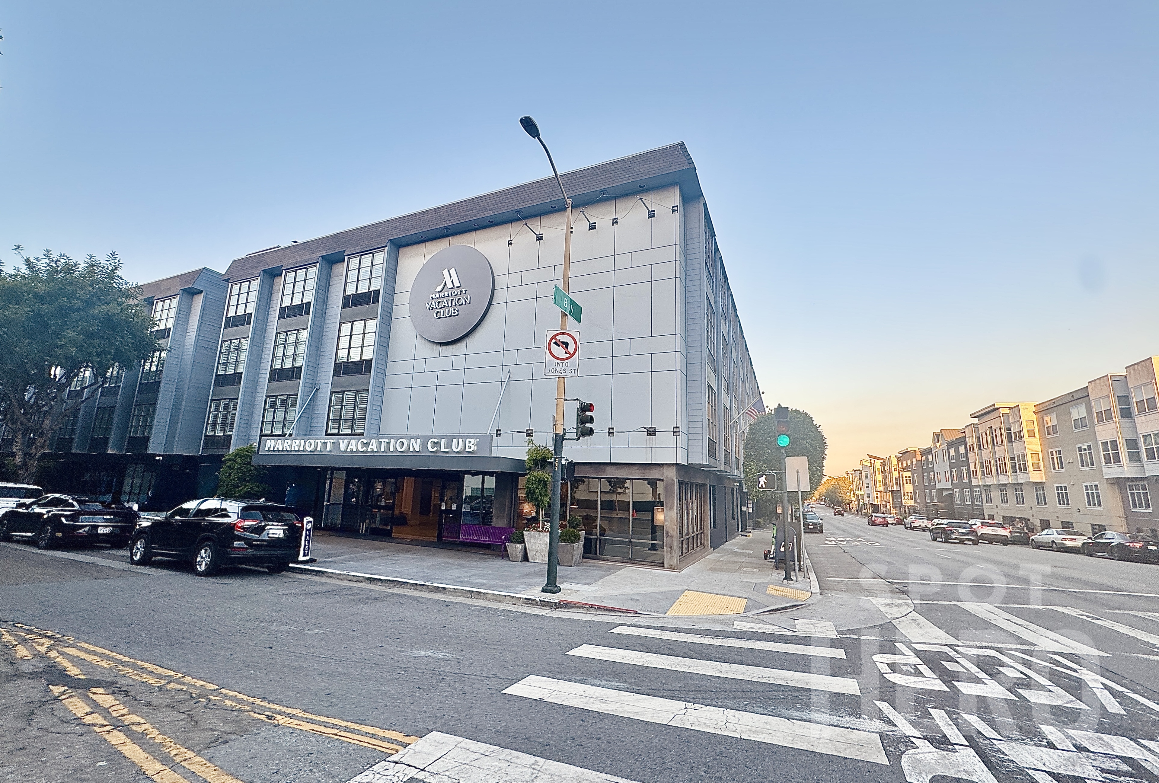 Photo of 590 Bay St. (2620 Jones St.) - Marriott Vacation Club Valet Garage