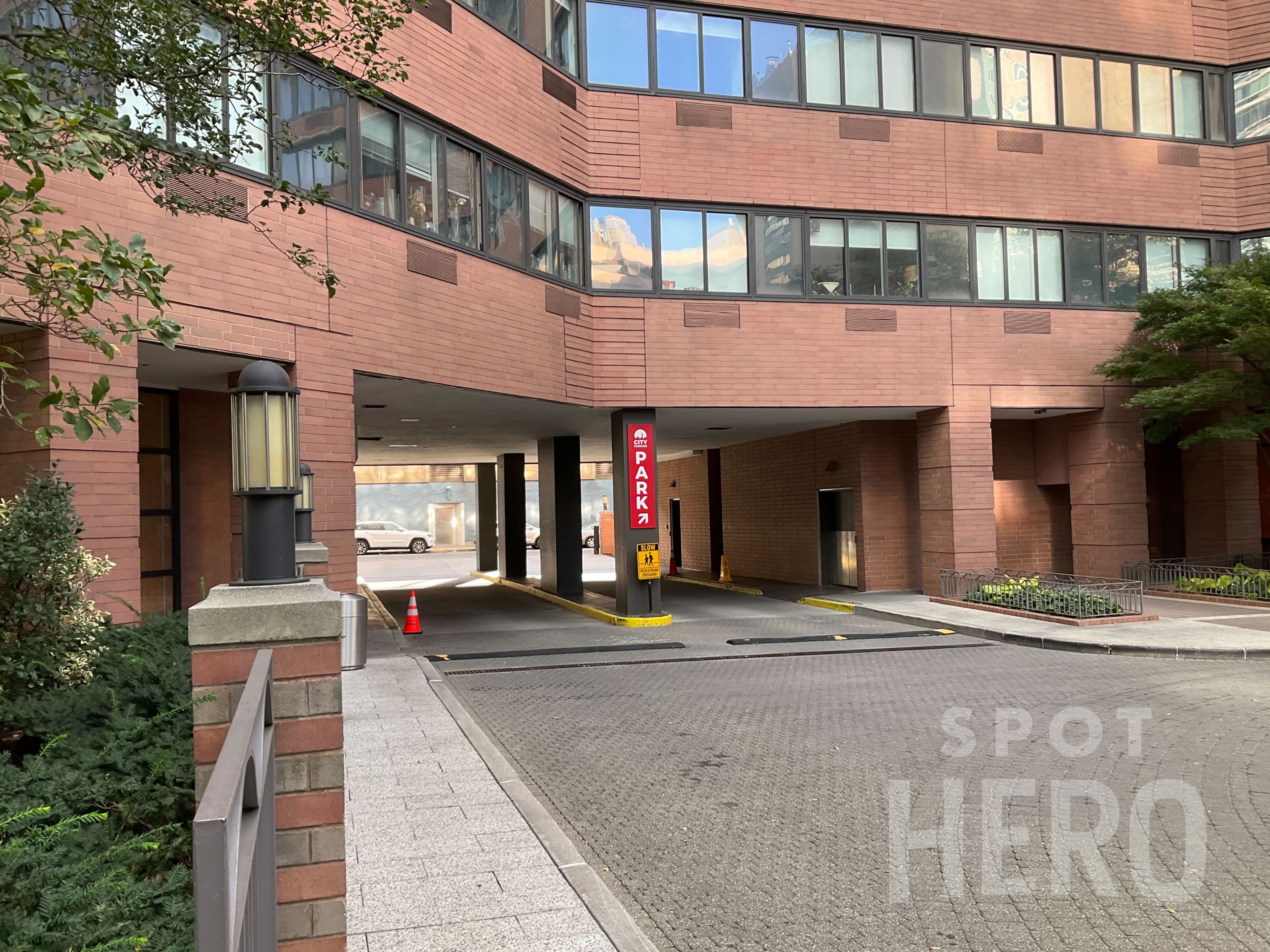 Photo of 640 W 42nd St. - River Place Garage