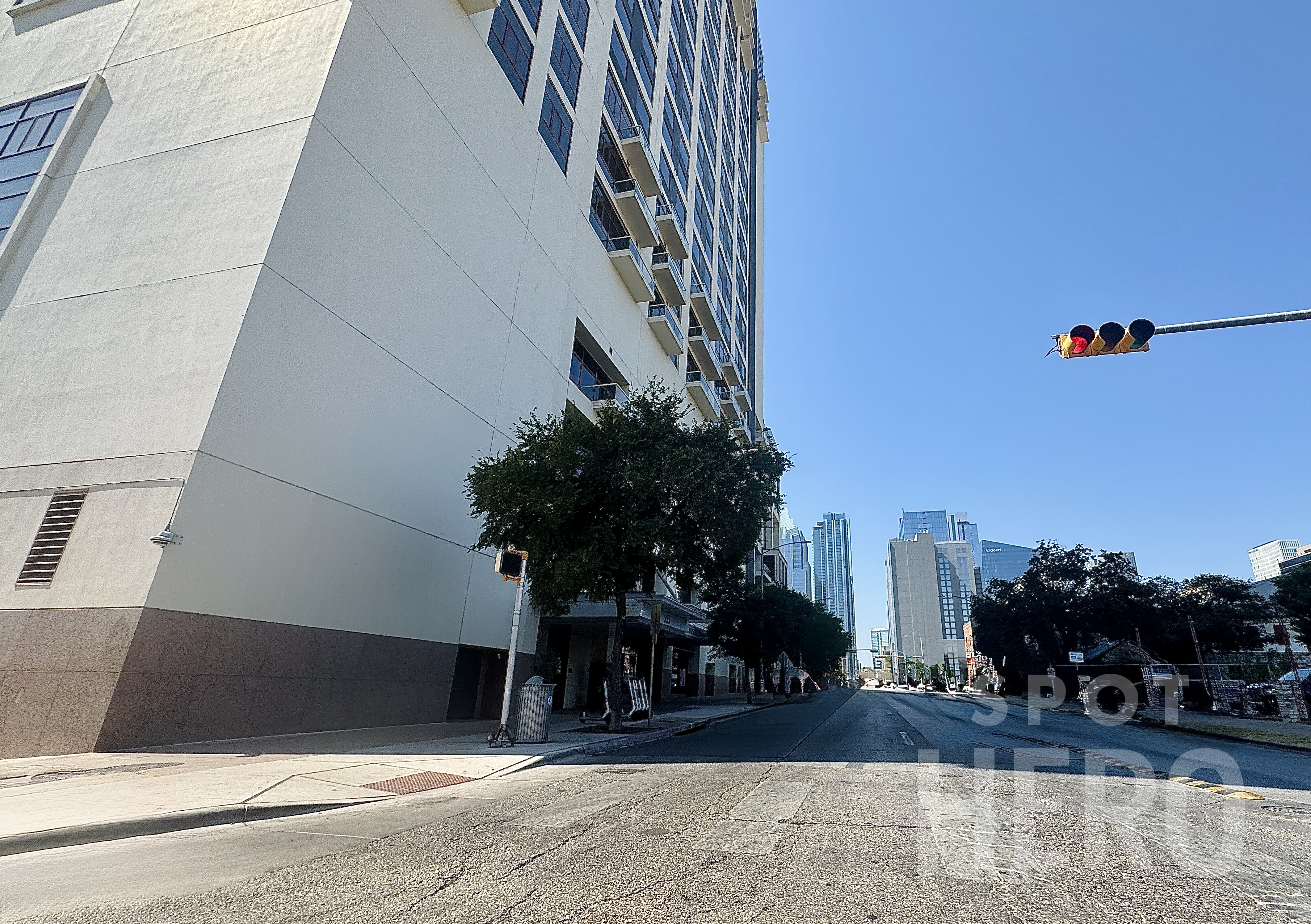 Photo of 500 E 4th St. - Hilton Austin Valet