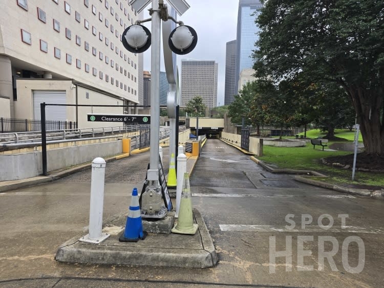 Photo of Houston Theater District Garage - Entrance 5