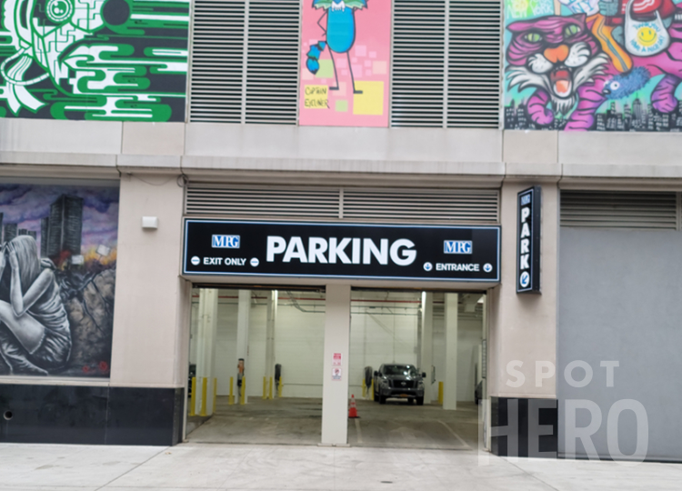 Photo of 45-50 Davis St. (22-44 Jackson Ave.) - Garage Trucks and Vans Parking