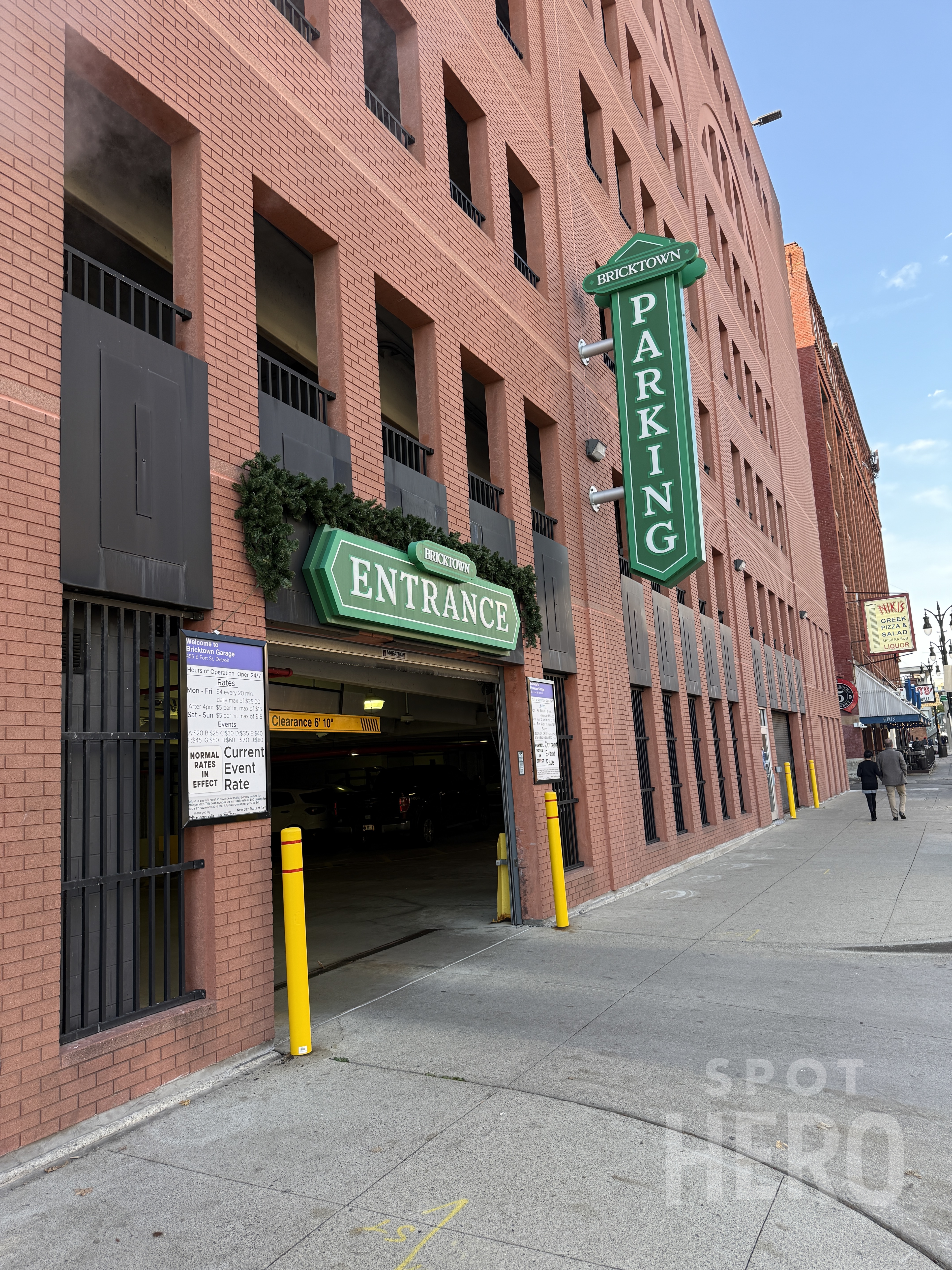 Photo of 713 Beaubien Blvd. - (419 E Fort St.) - Bricktown Garage