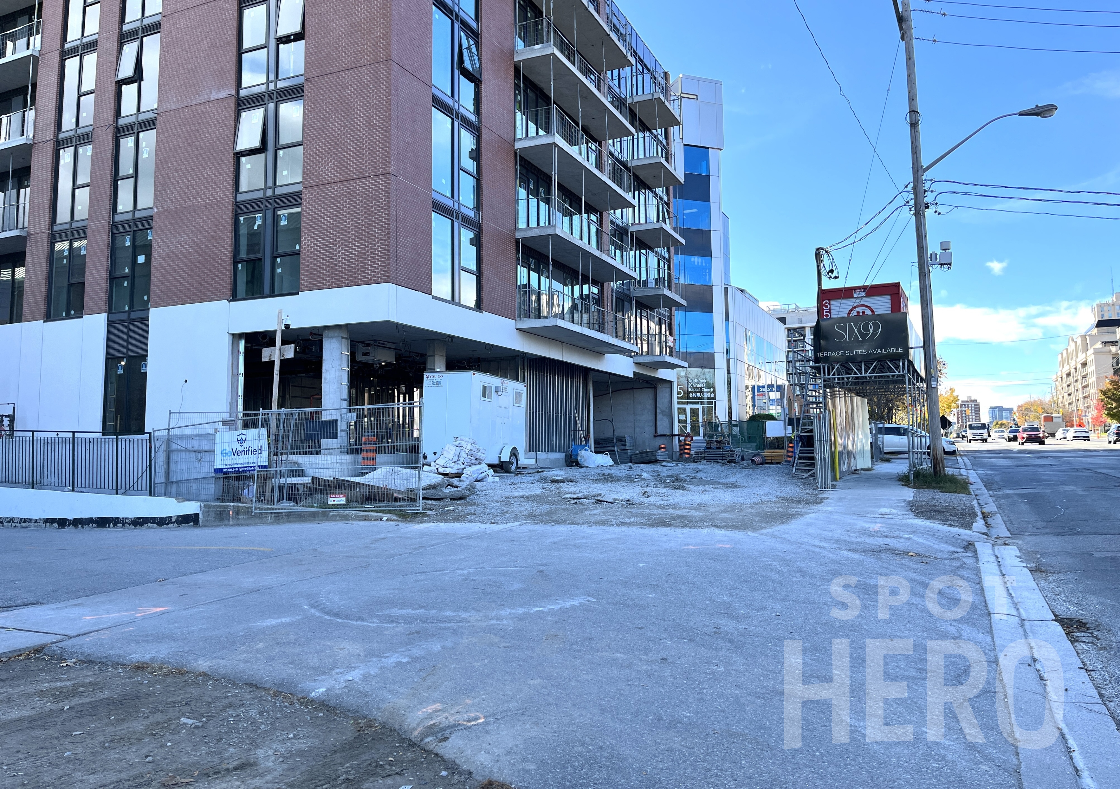 Photo of 701 Sheppard Ave. E - Garage