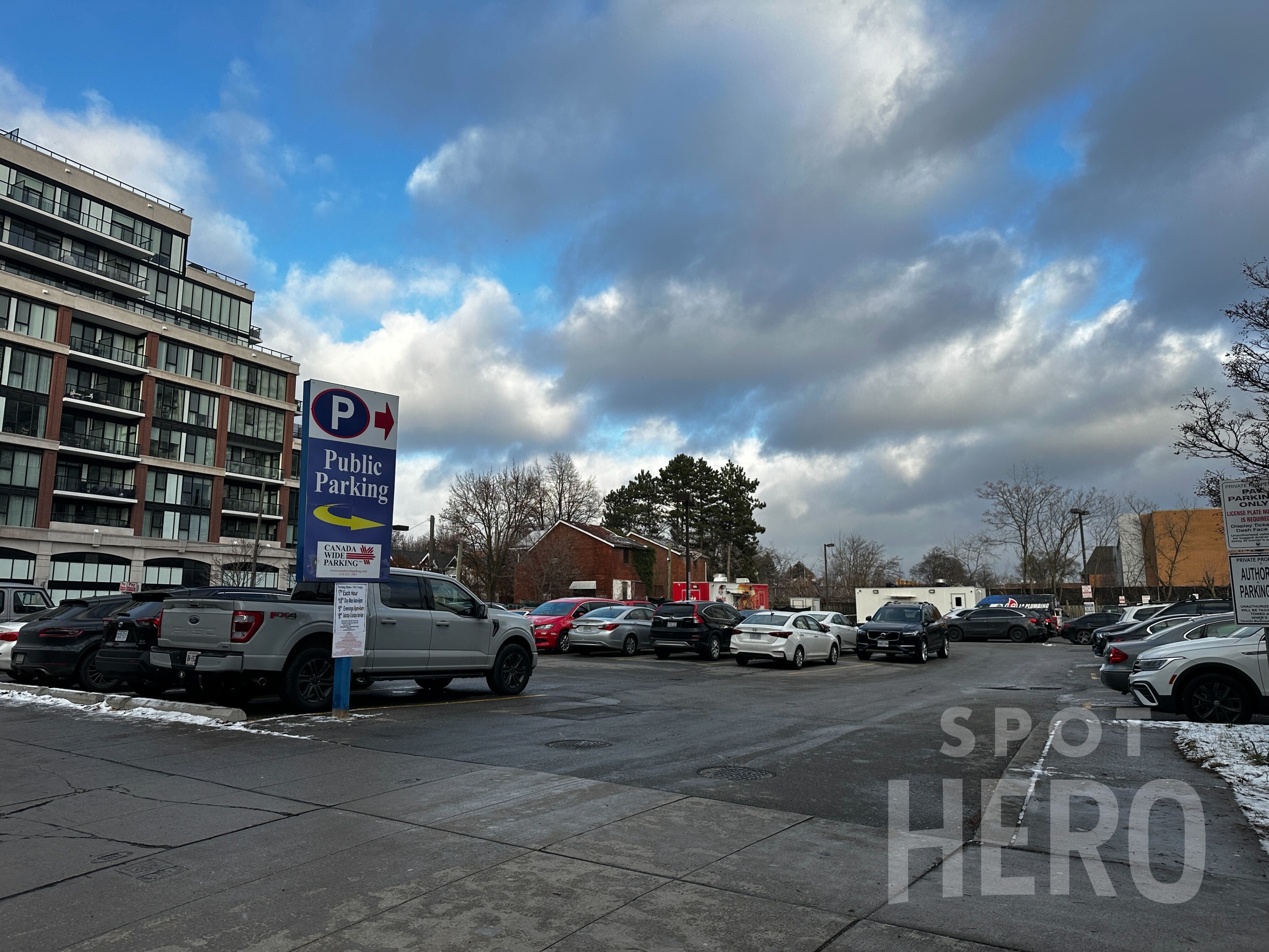 Photo of 1941 Yonge St.