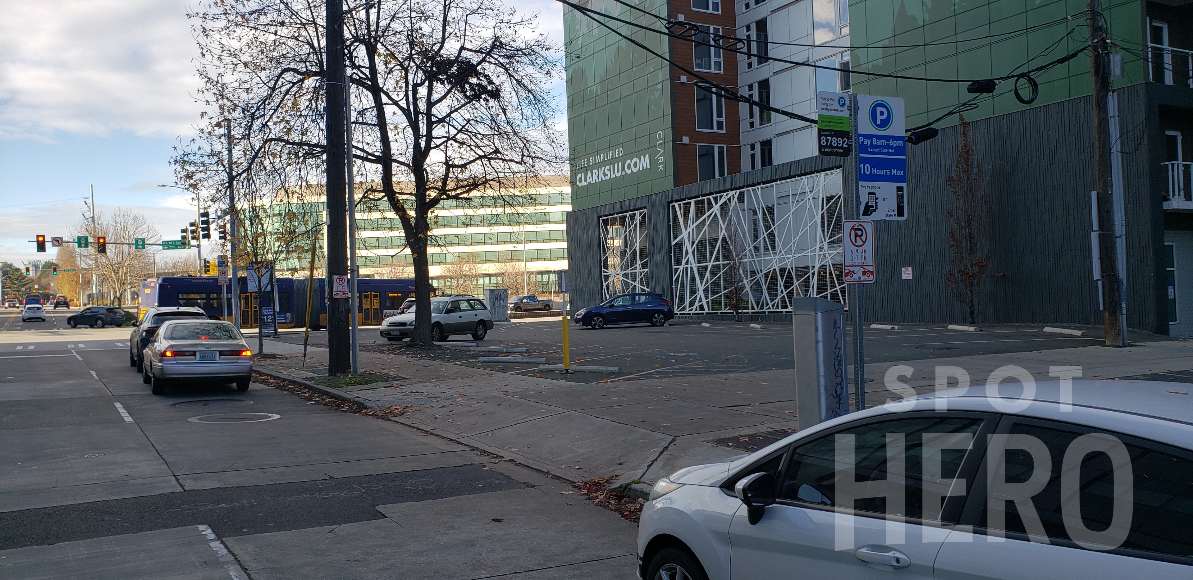 Photo of 701 Harrison St. - 400 Aurora Lot