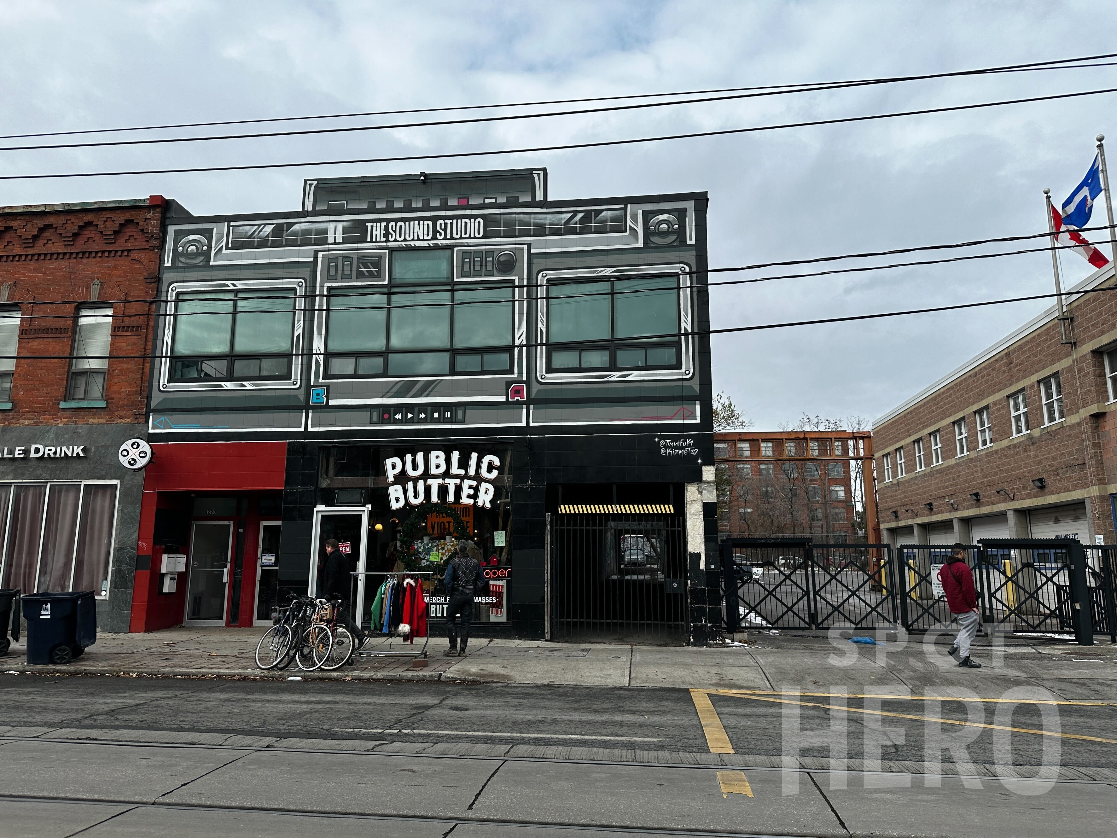 Photo of 1290 Queen St. W - Lot