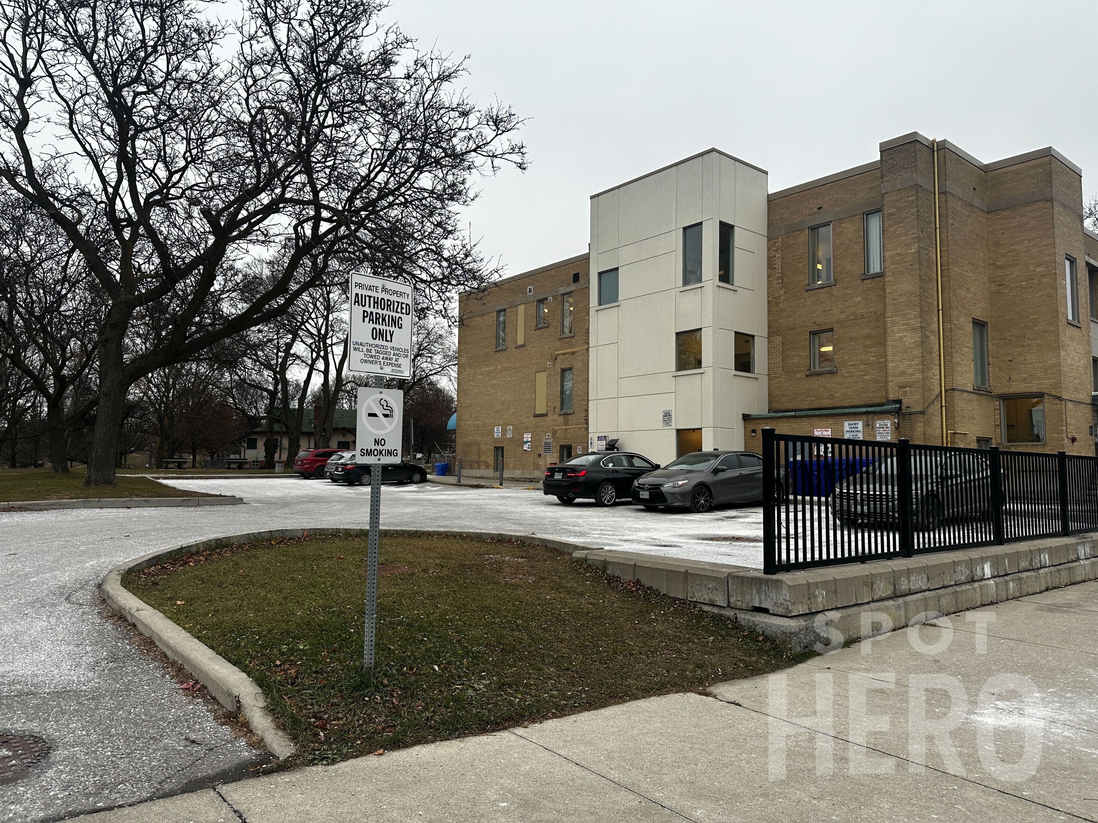 Photo of 1 Bridgepoint Dr (430 Broadview Ave.) - Lot