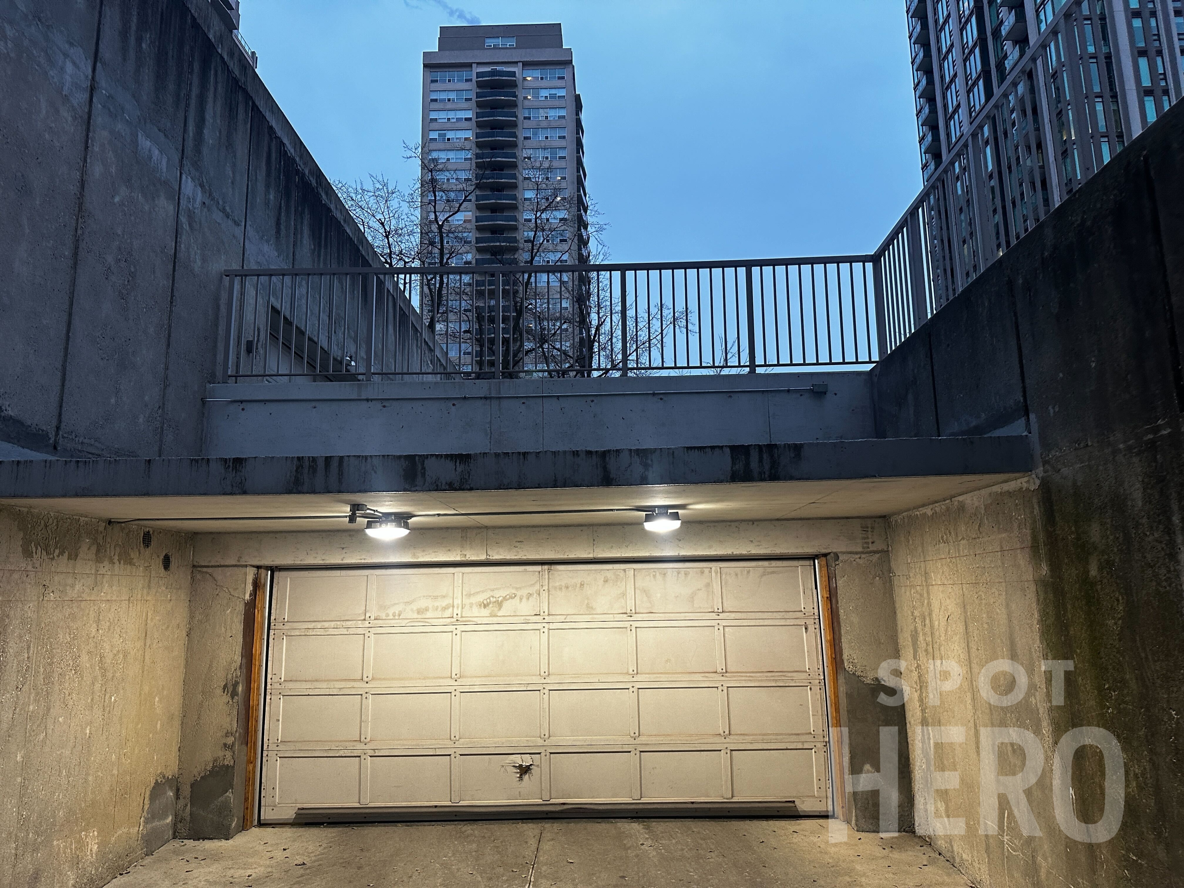 Photo of 450 Walmer Rd. - Garage