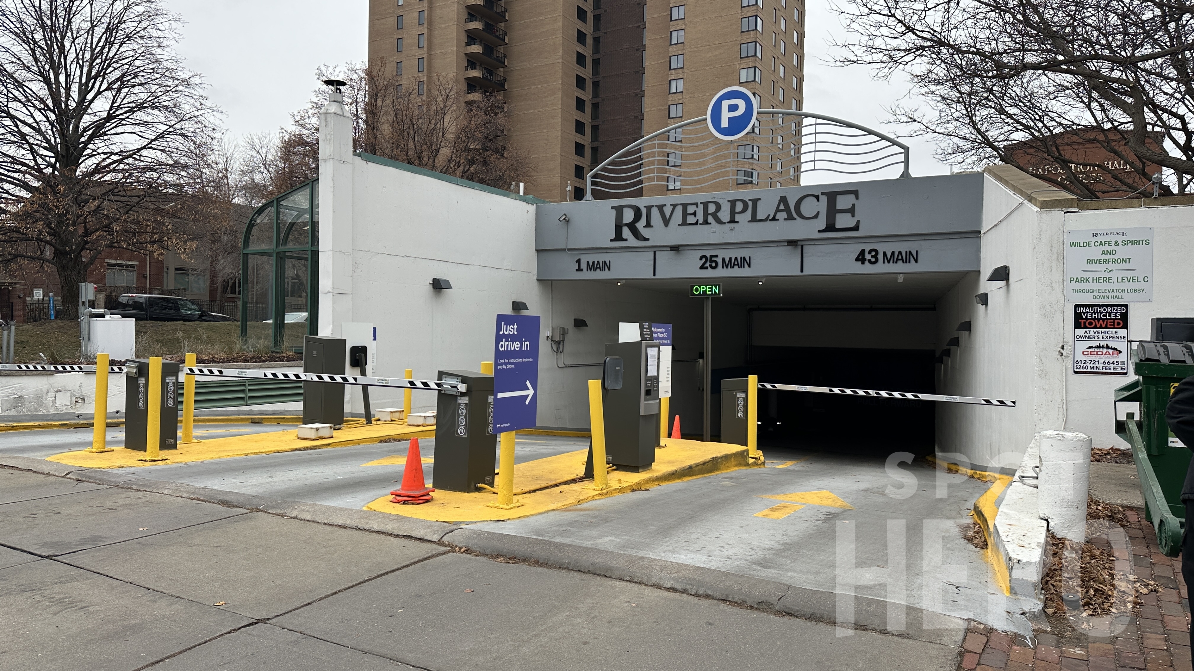 Photo of 96 2nd St. SE (30 2nd St. SE) - Riverplace SE Garage