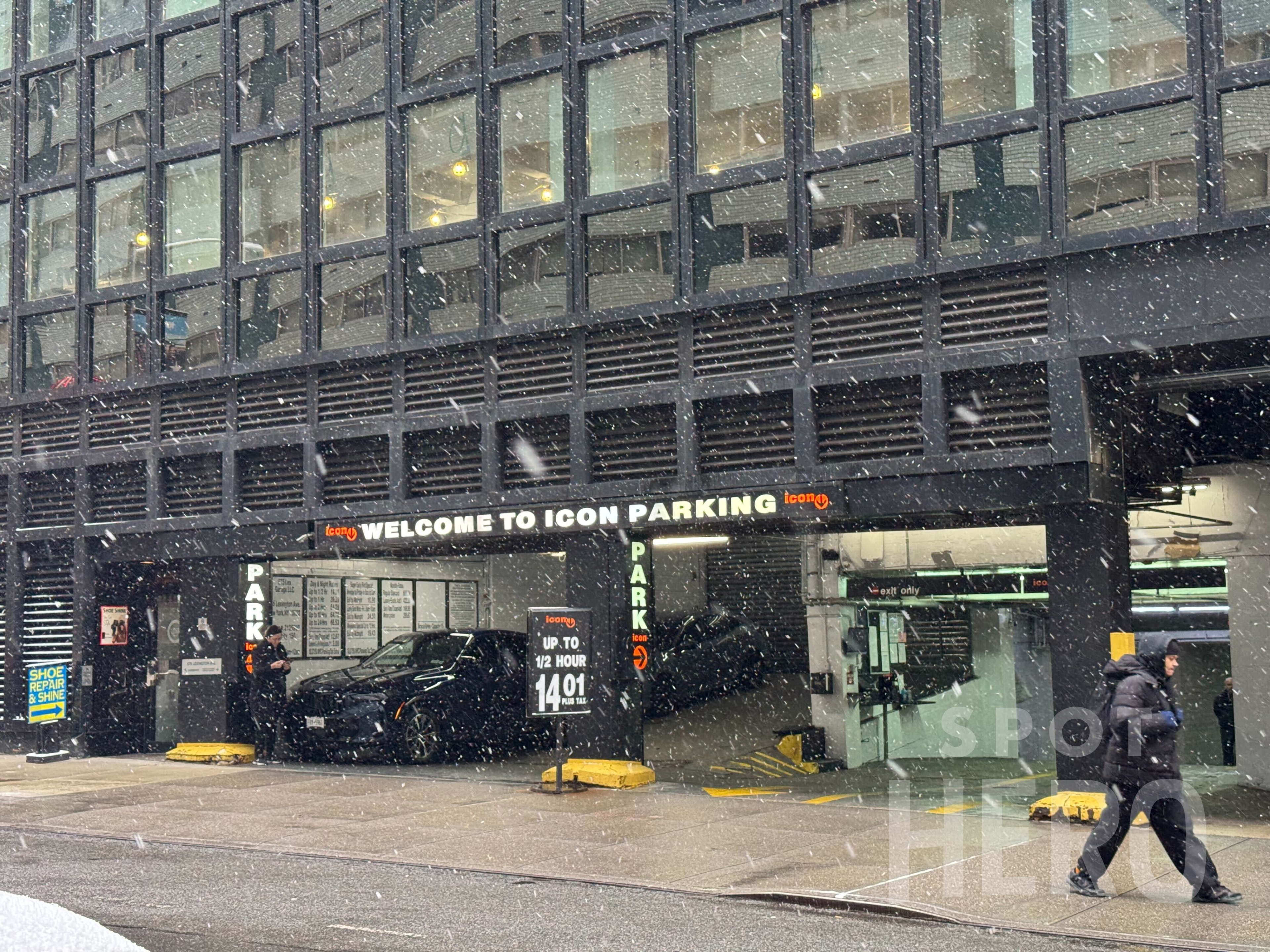 Photo of 157 E 51st St. - Valet (575 Lex Garage)