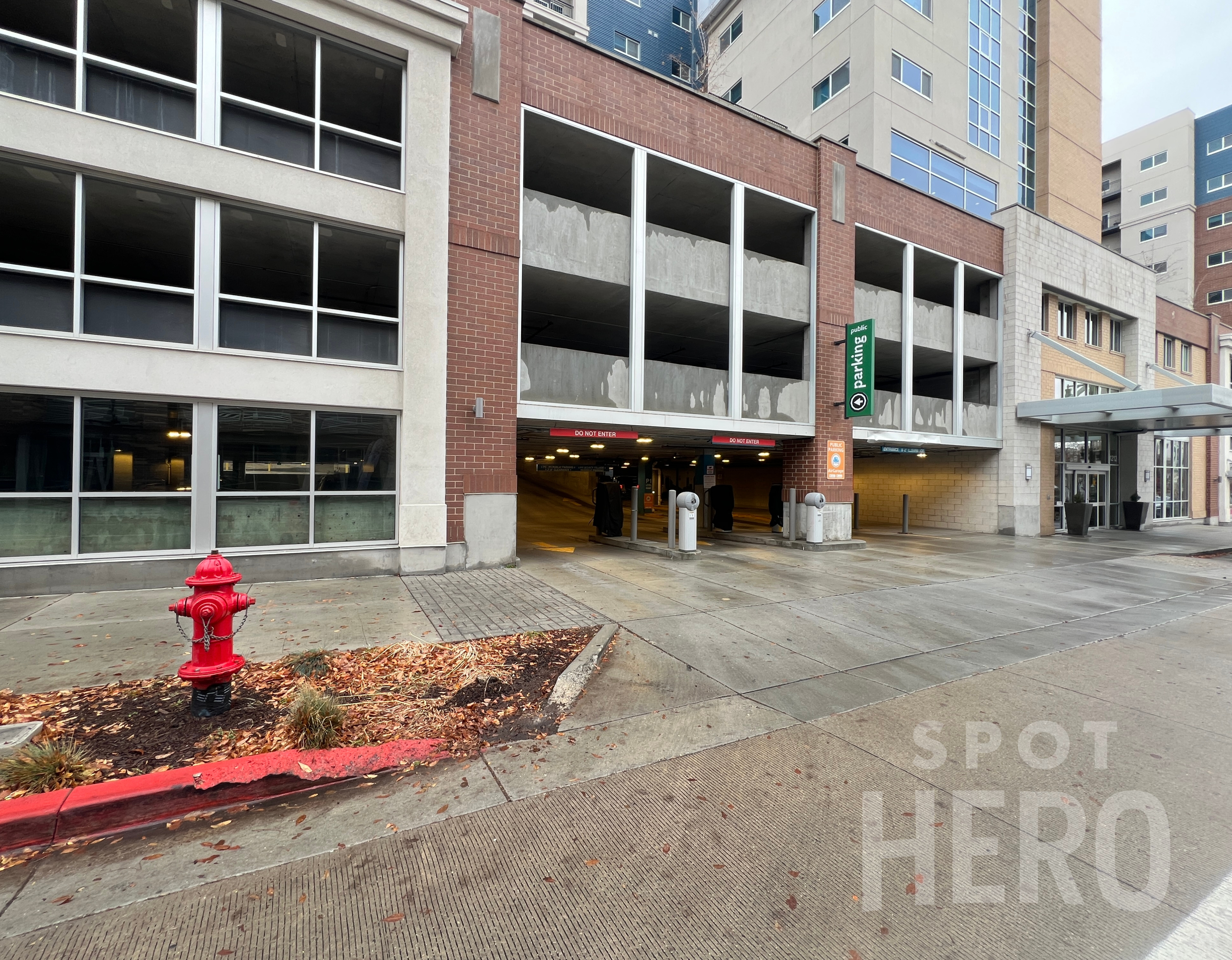 Photo of 1212 Wilmington Ave. - Legacy Village Garage