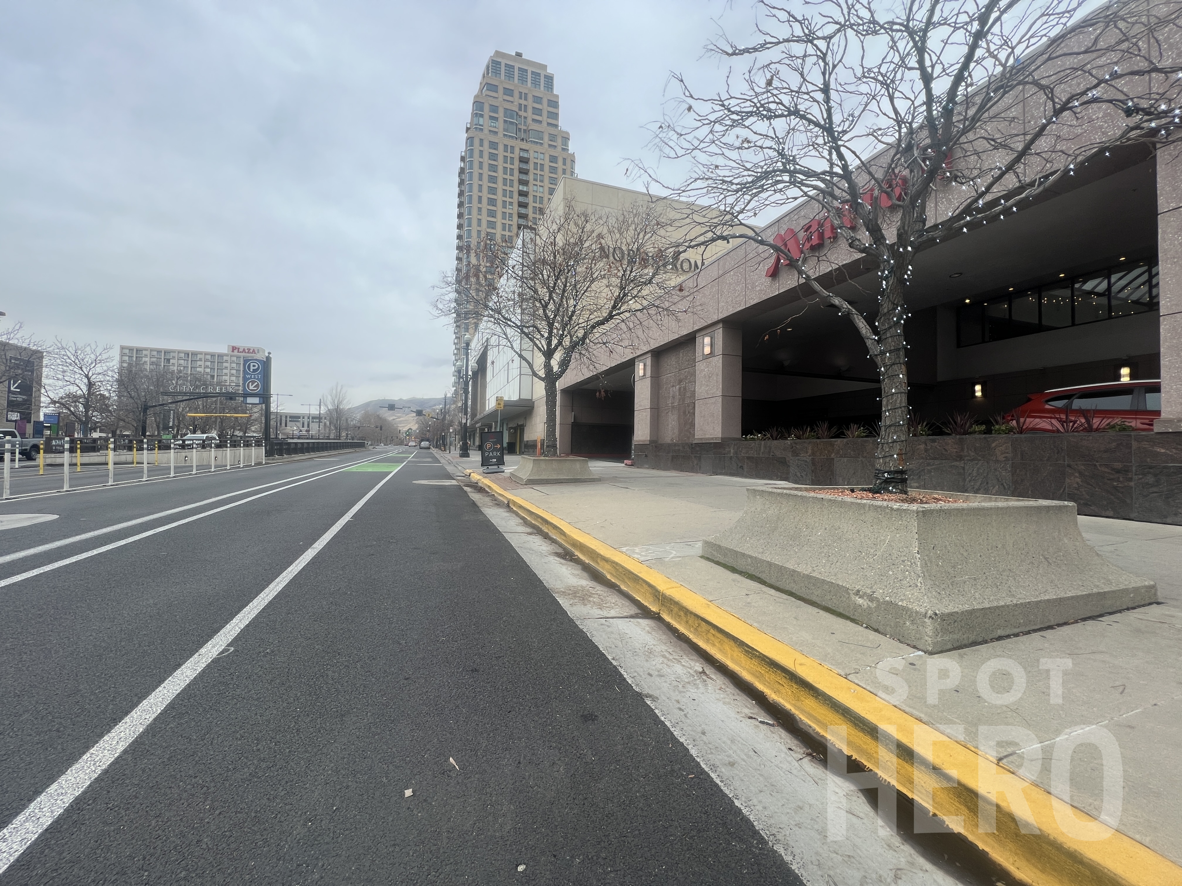 Photo of 75 S W Temple St. - Marriott Downtown at City Creek Valet Stand