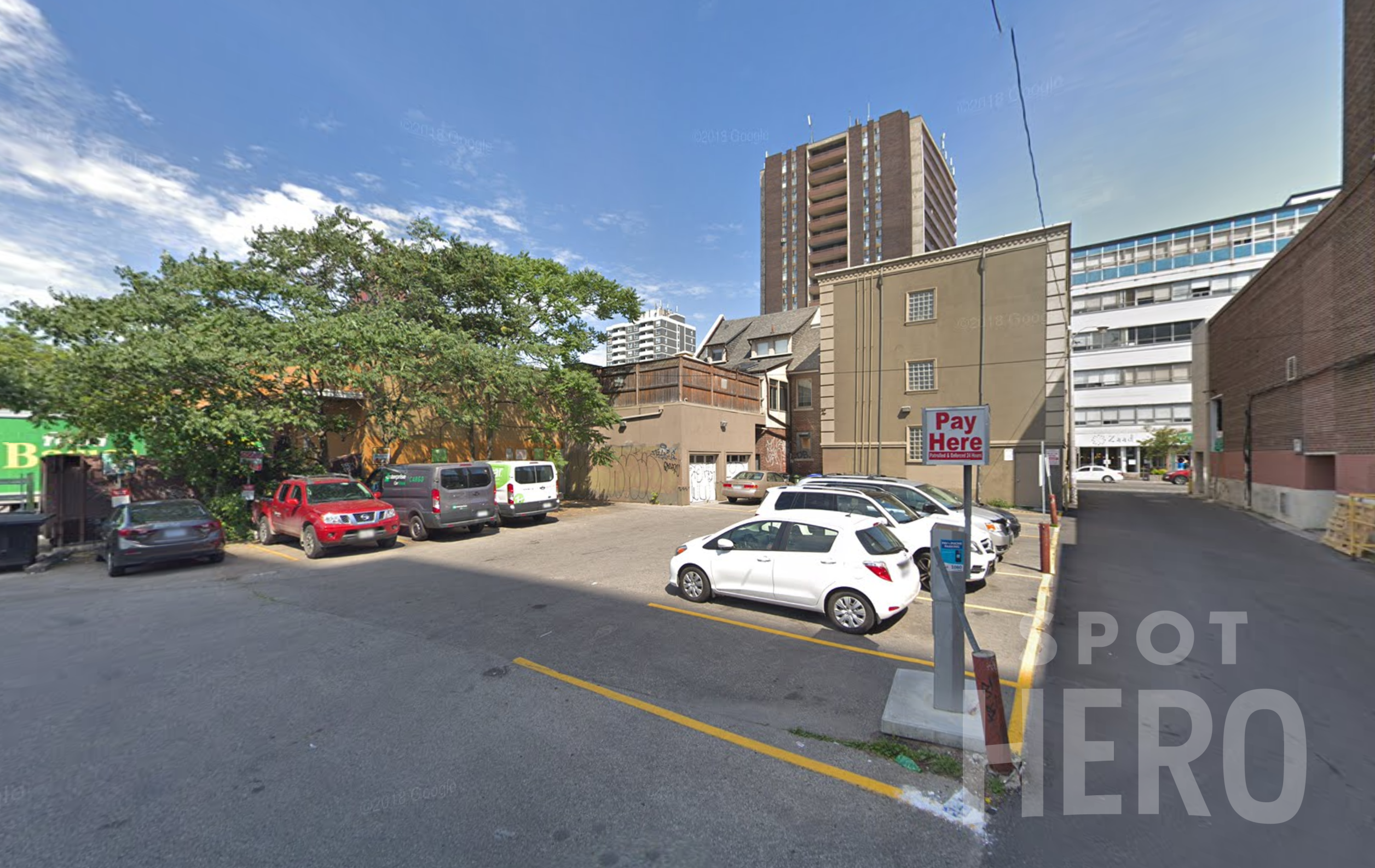 Photo of 154 Sussex Mews (415 Bloor St. W) - Lot