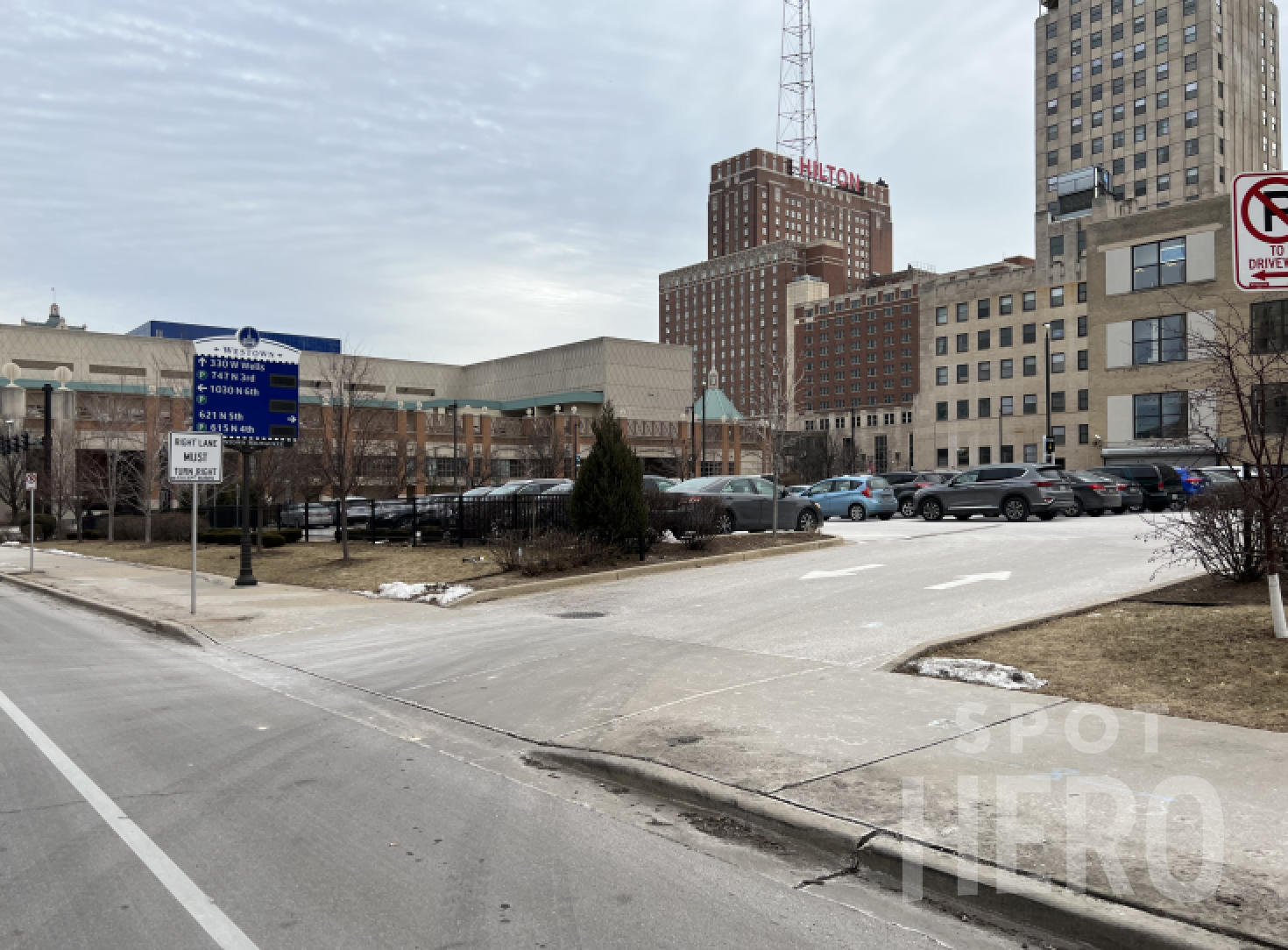 Photo of 601 W Wells St. - 6th and Wells Lot