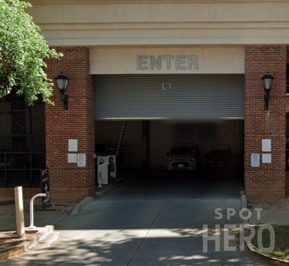 Photo of 1100 Richland St. - Matthew Perry Garage
