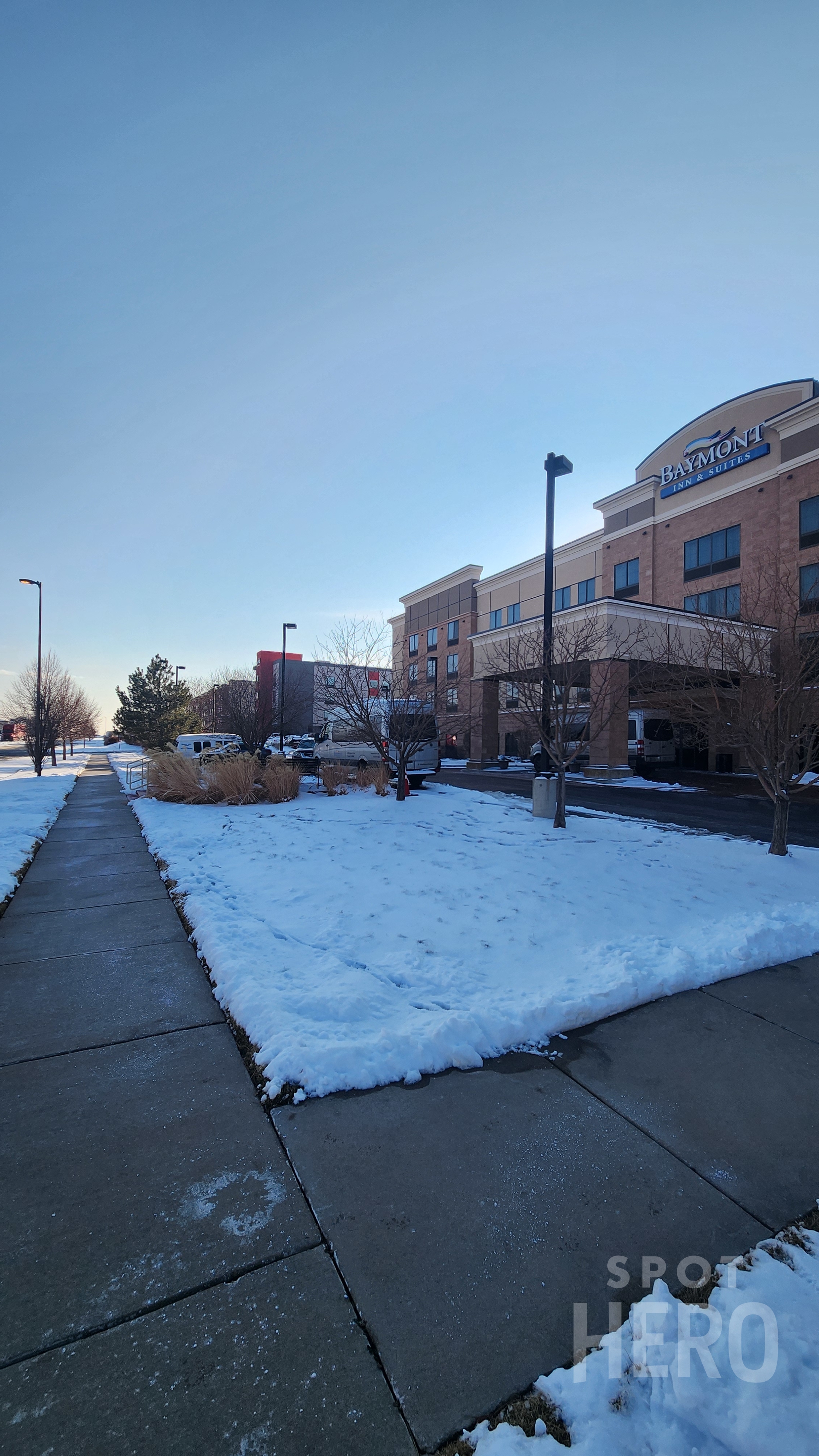 Photo of Baymont Inn & Suites Denver Airport - Uncovered Self Park