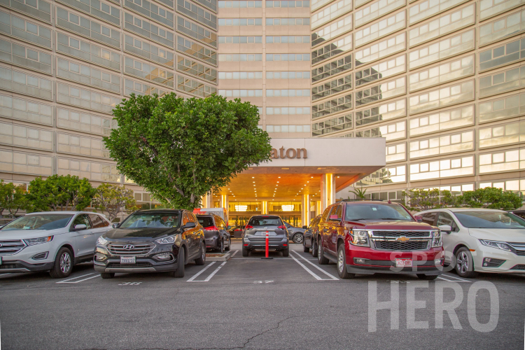 Photo of Sheraton Gateway Hotel LAX - Uncovered Valet