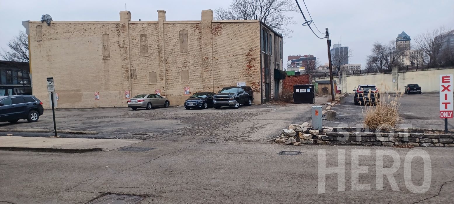 Photo of 351 E 5th St. - Lot