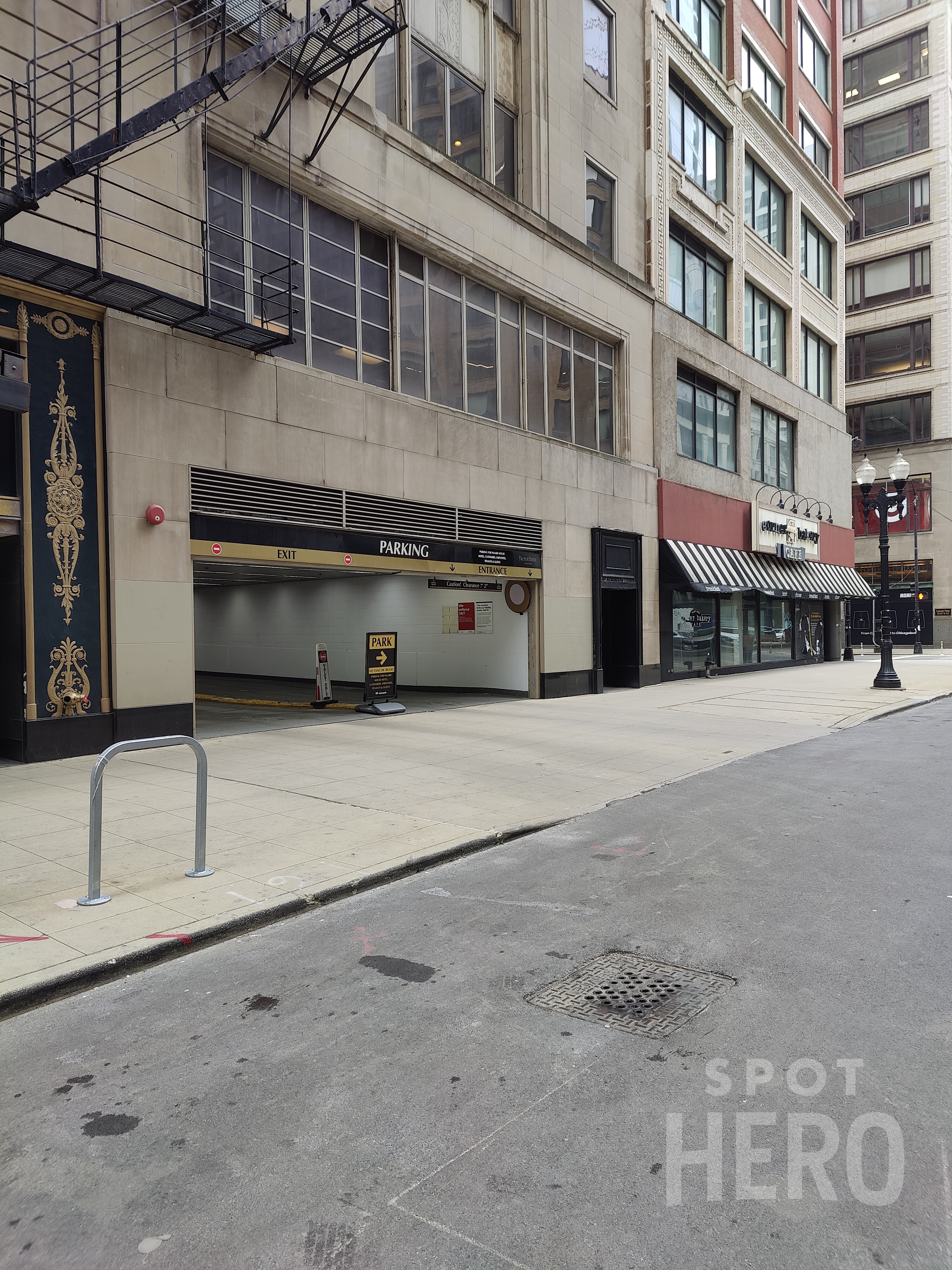 Photo of 124 S Wabash Ave. - Palmer House Garage
